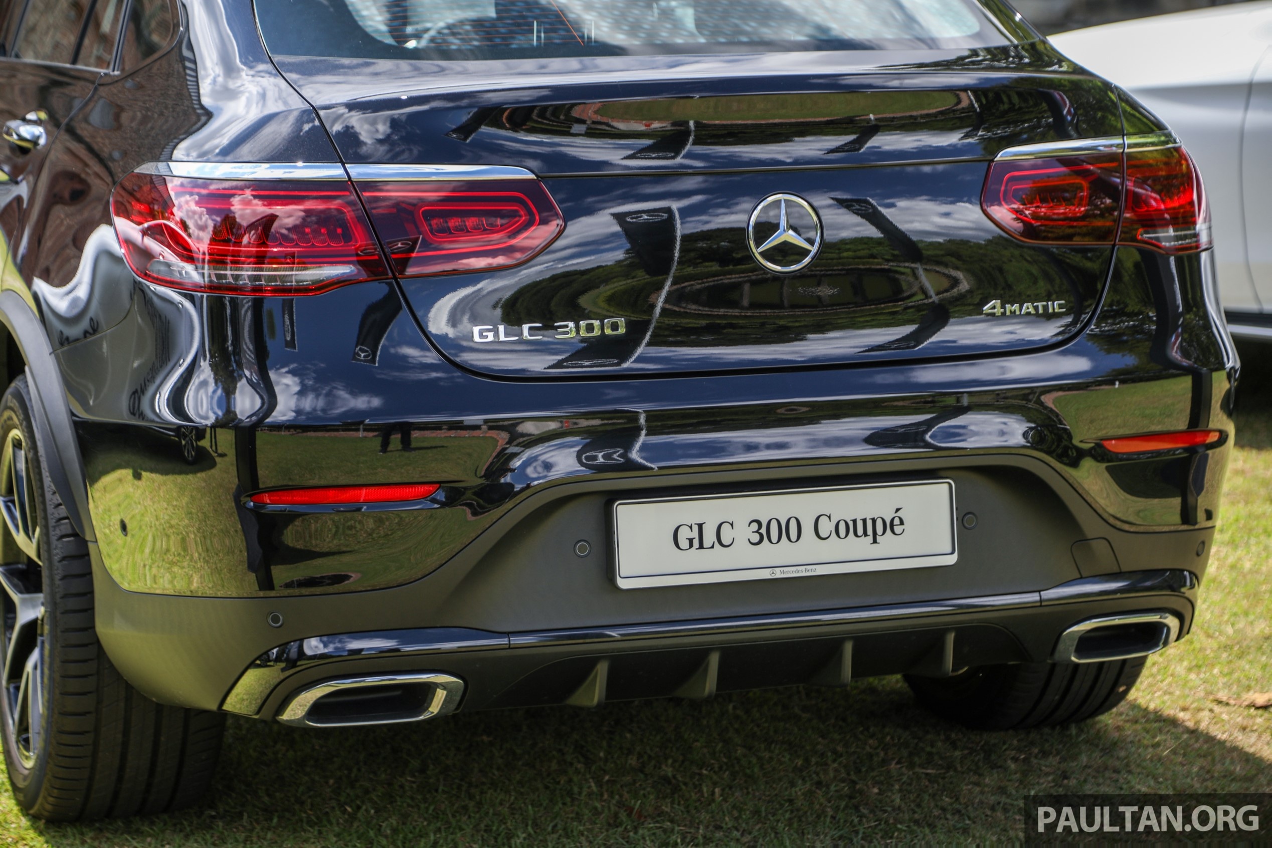 Mercedes-Benz GLC 300 Coupe ra mat anh 8