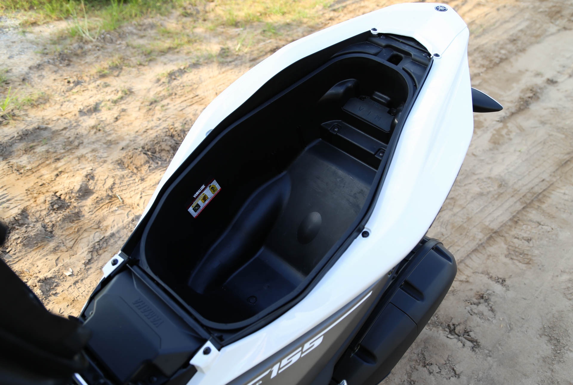 So sanh Honda Air Blade 150 va Yamaha NVX 155 anh 14