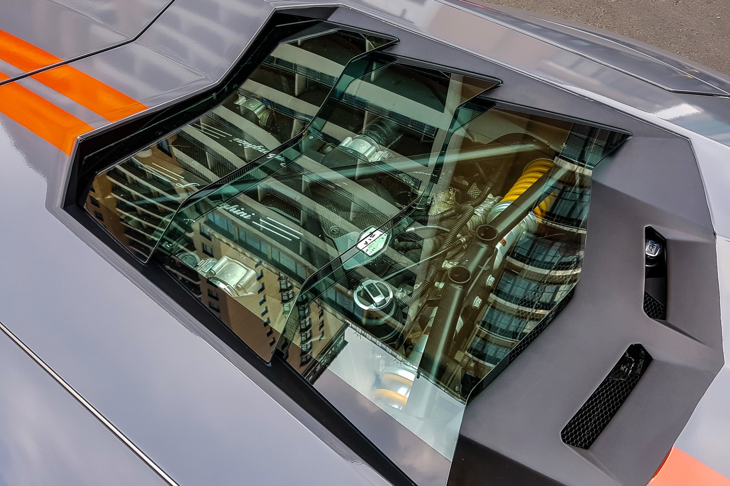 Lamborghini Aventador ban ky niem anh 9