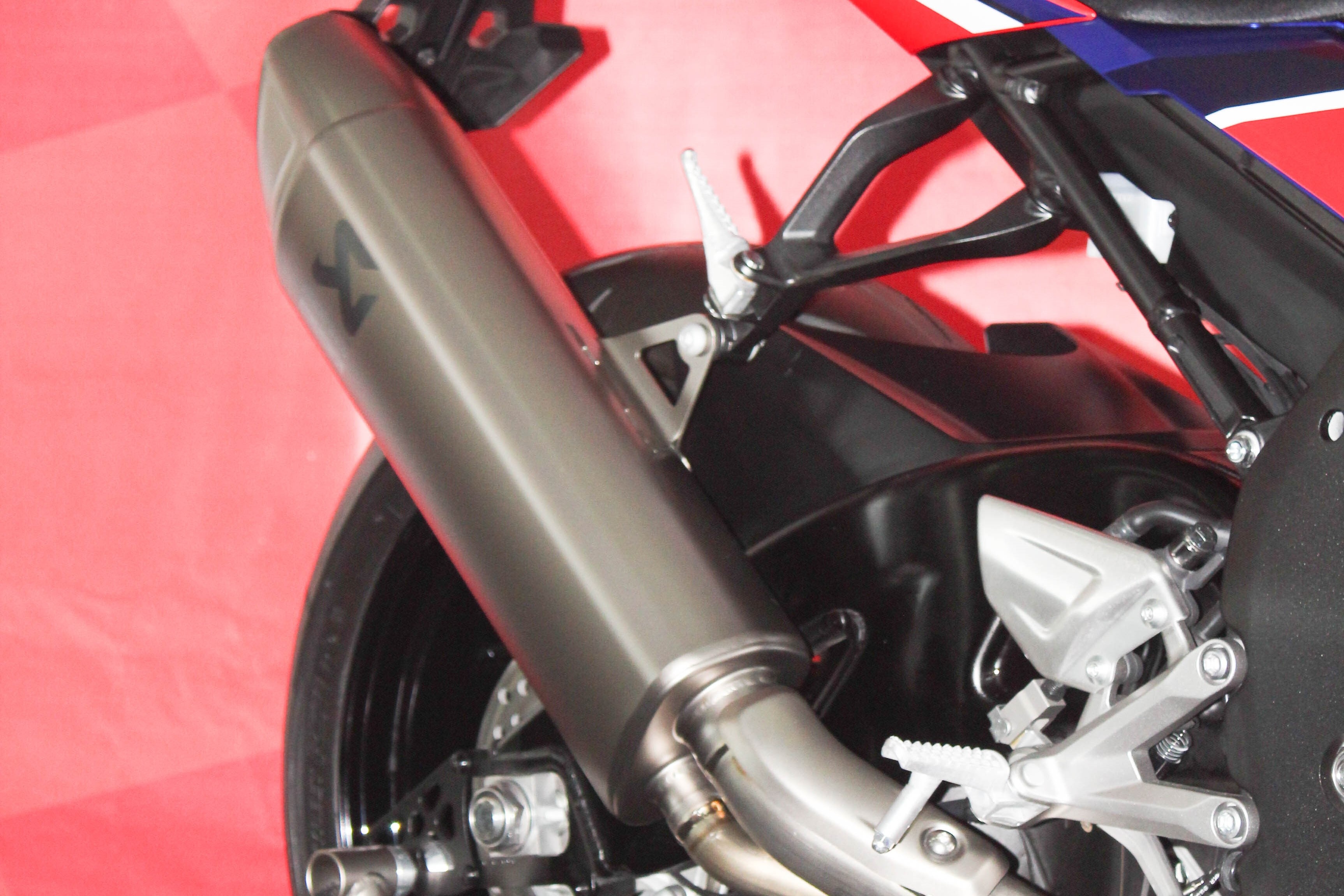 Honda CBR1000RR-R 2020 cap ben Malaysia anh 7