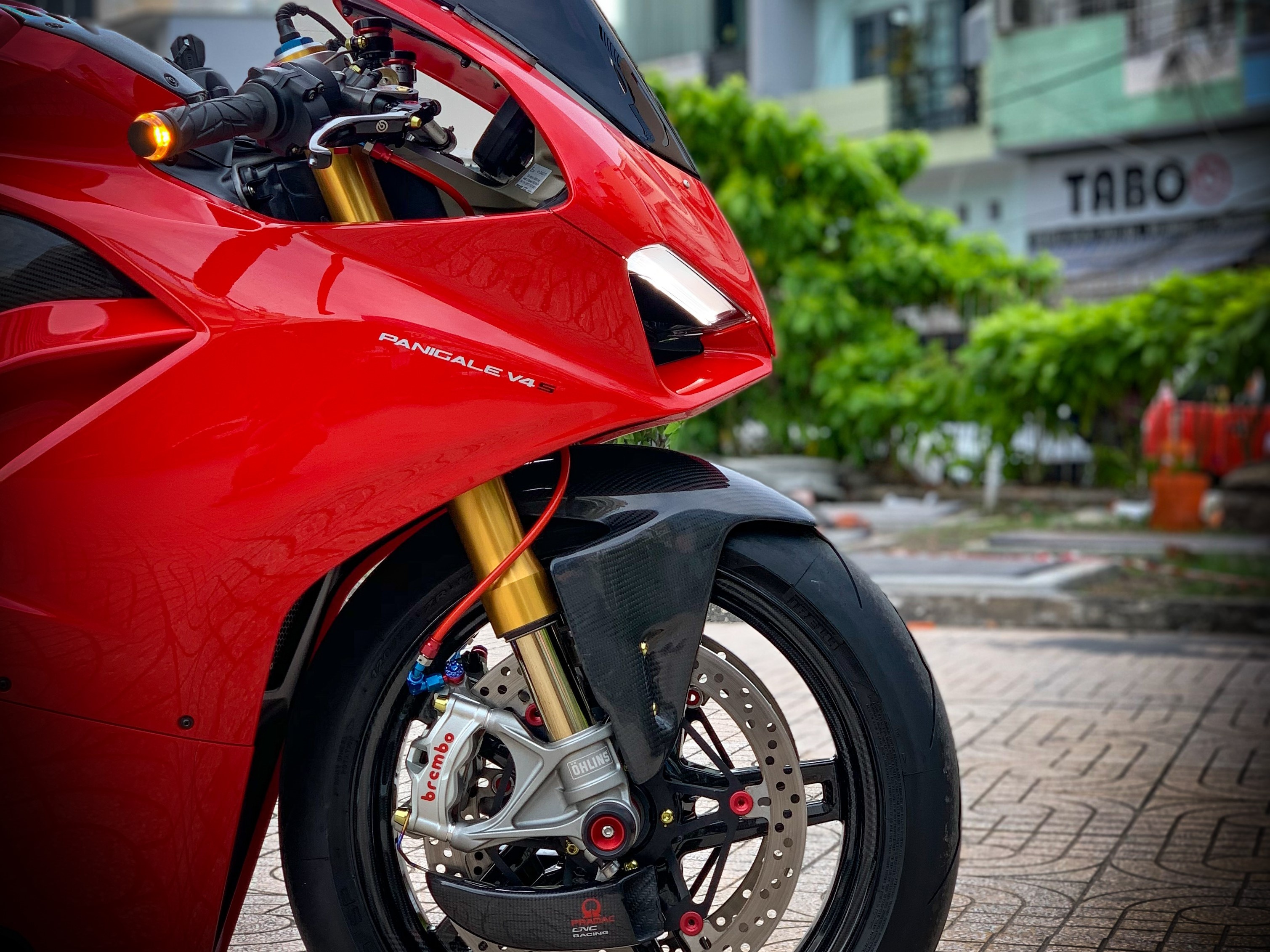 Ducati Panigale V4 S do anh 9