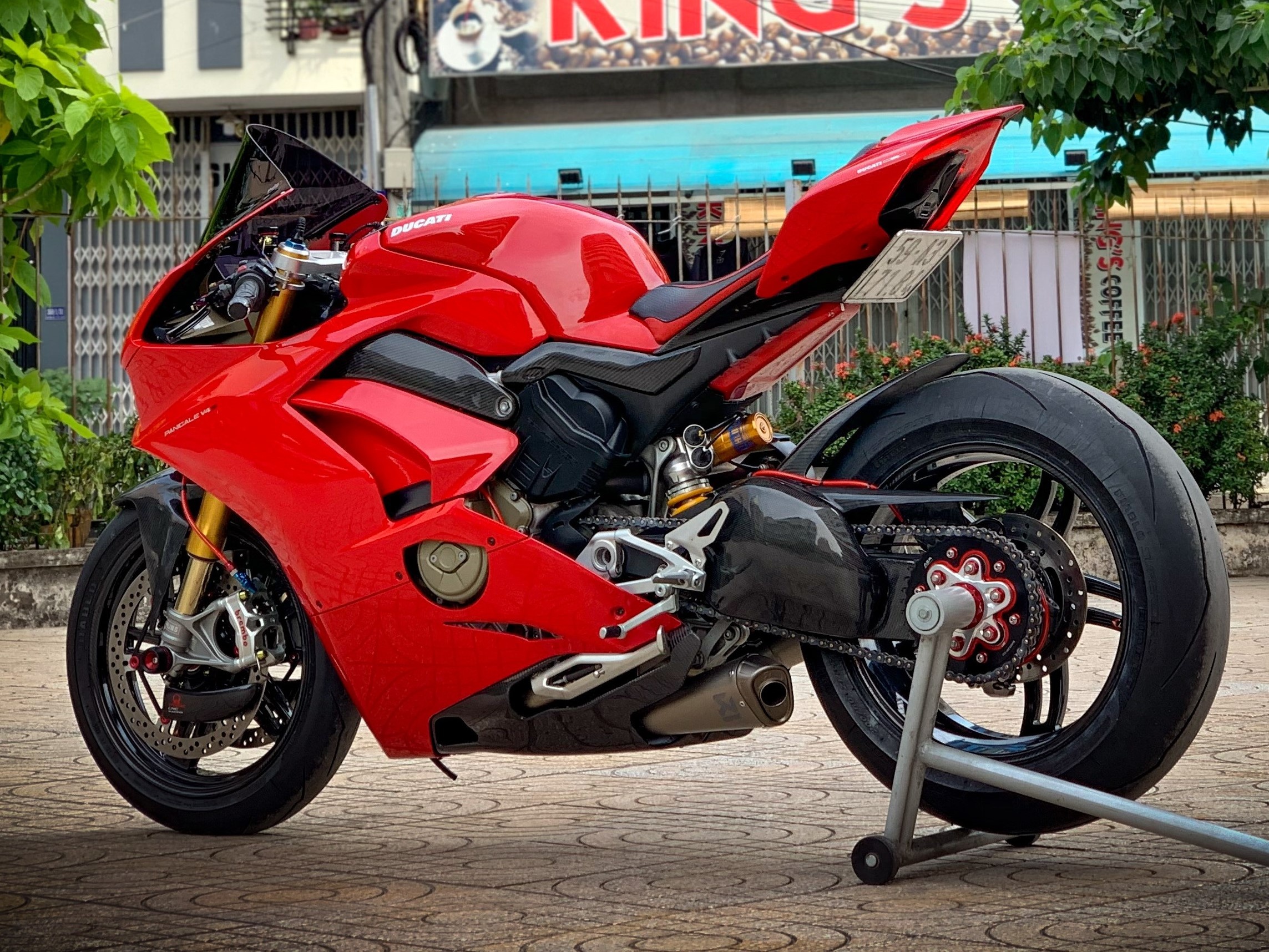 Ducati Panigale V4 S do anh 7