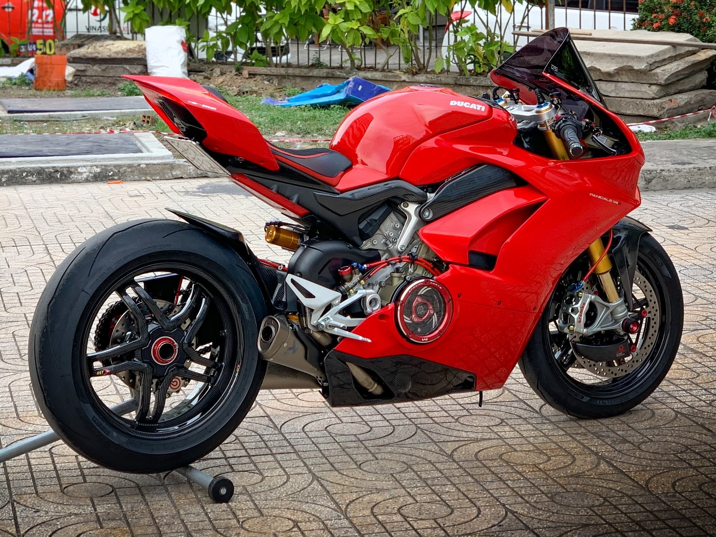 Ducati Panigale V4 S do anh 6