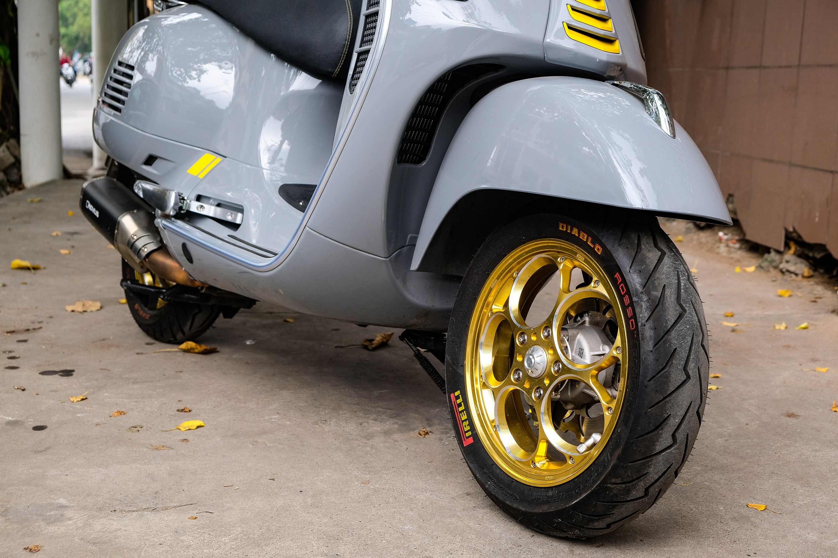 Vespa GTS 300 HPE do 150 trieu anh 6