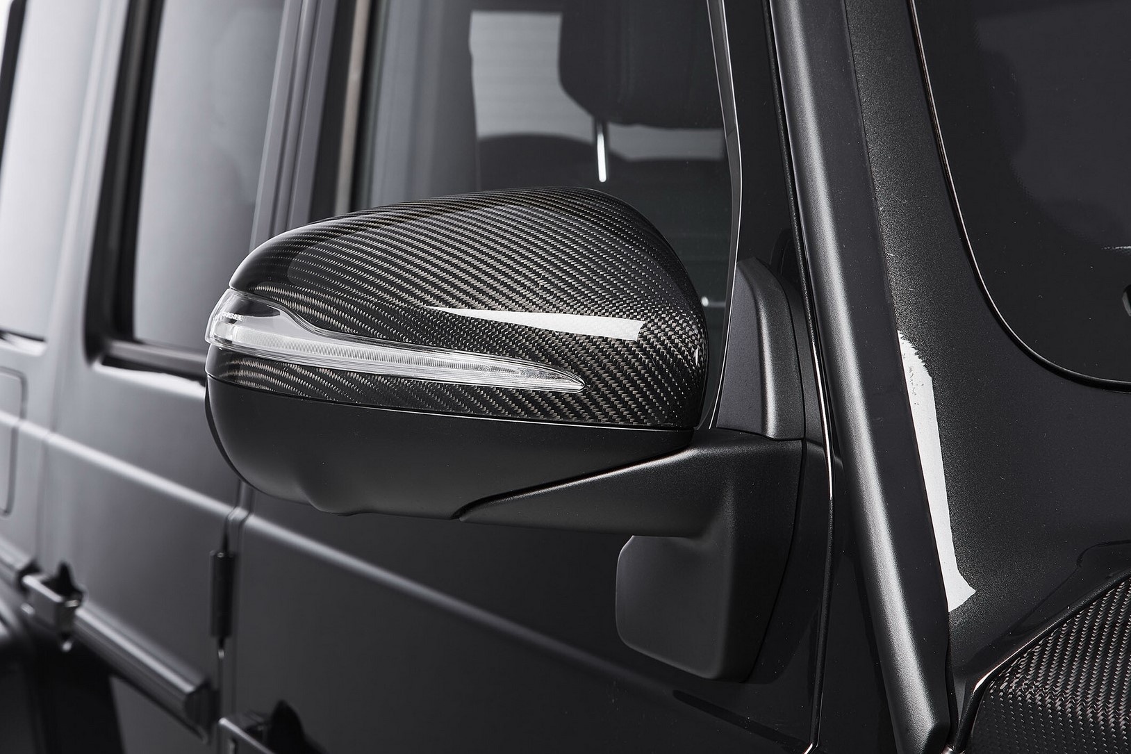 Mercedes-AMG G 63 voi goi nang cap 650 ma luc anh 4