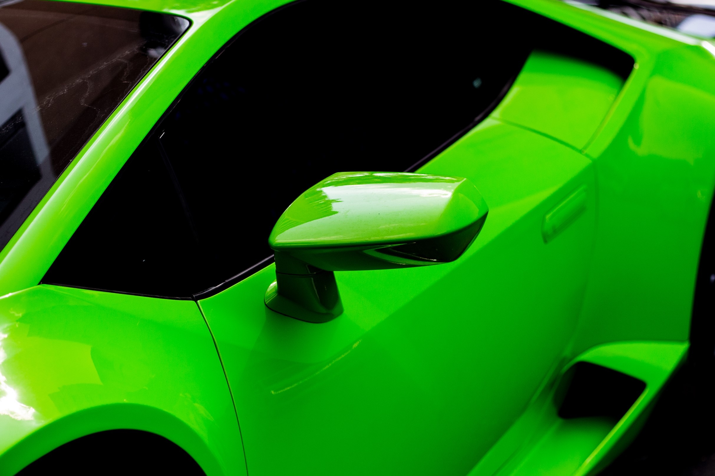 Bo doi Lamborghini Huracan mau com noi bat anh 13