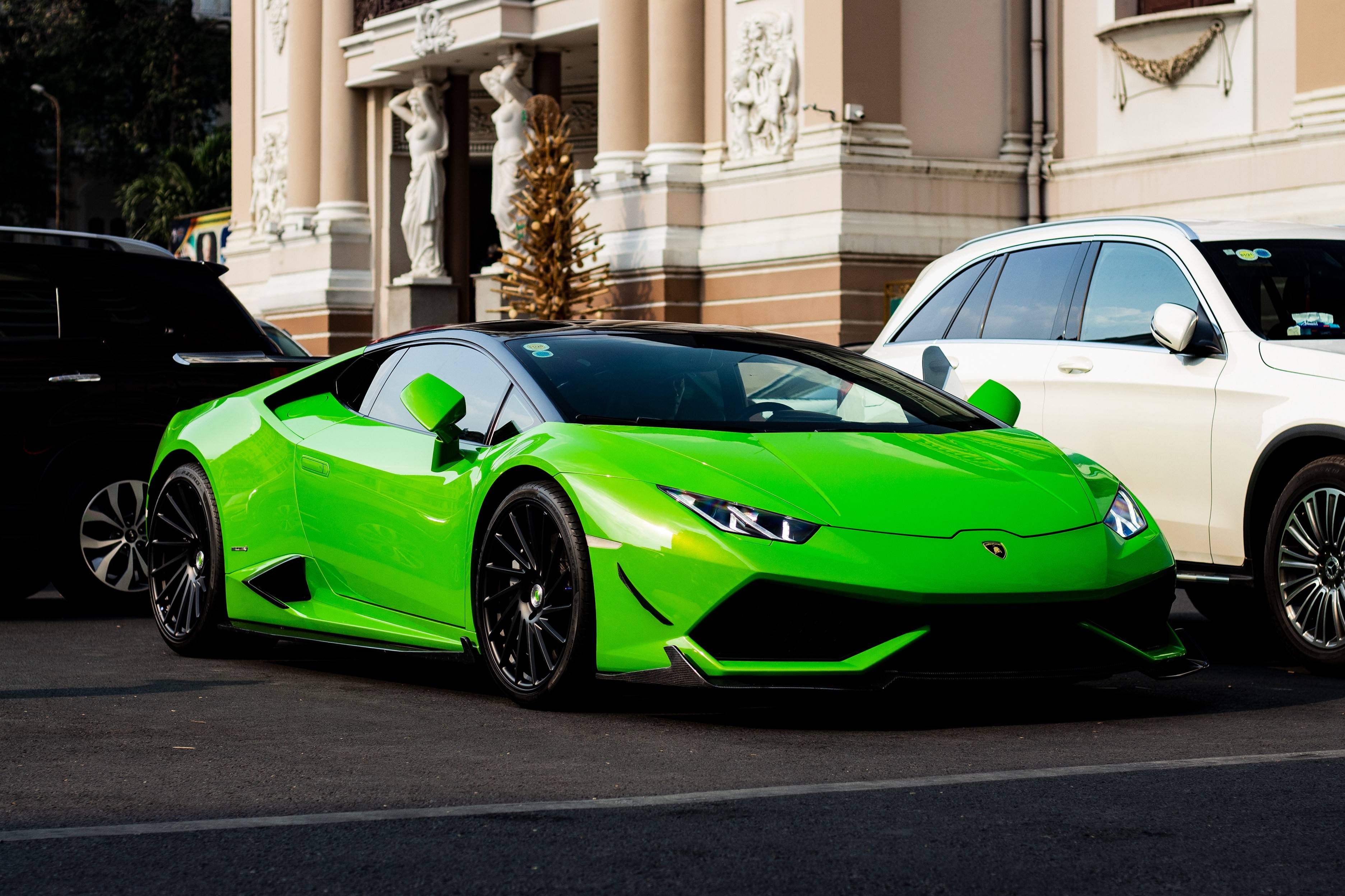Bo doi Lamborghini Huracan mau com noi bat anh 3