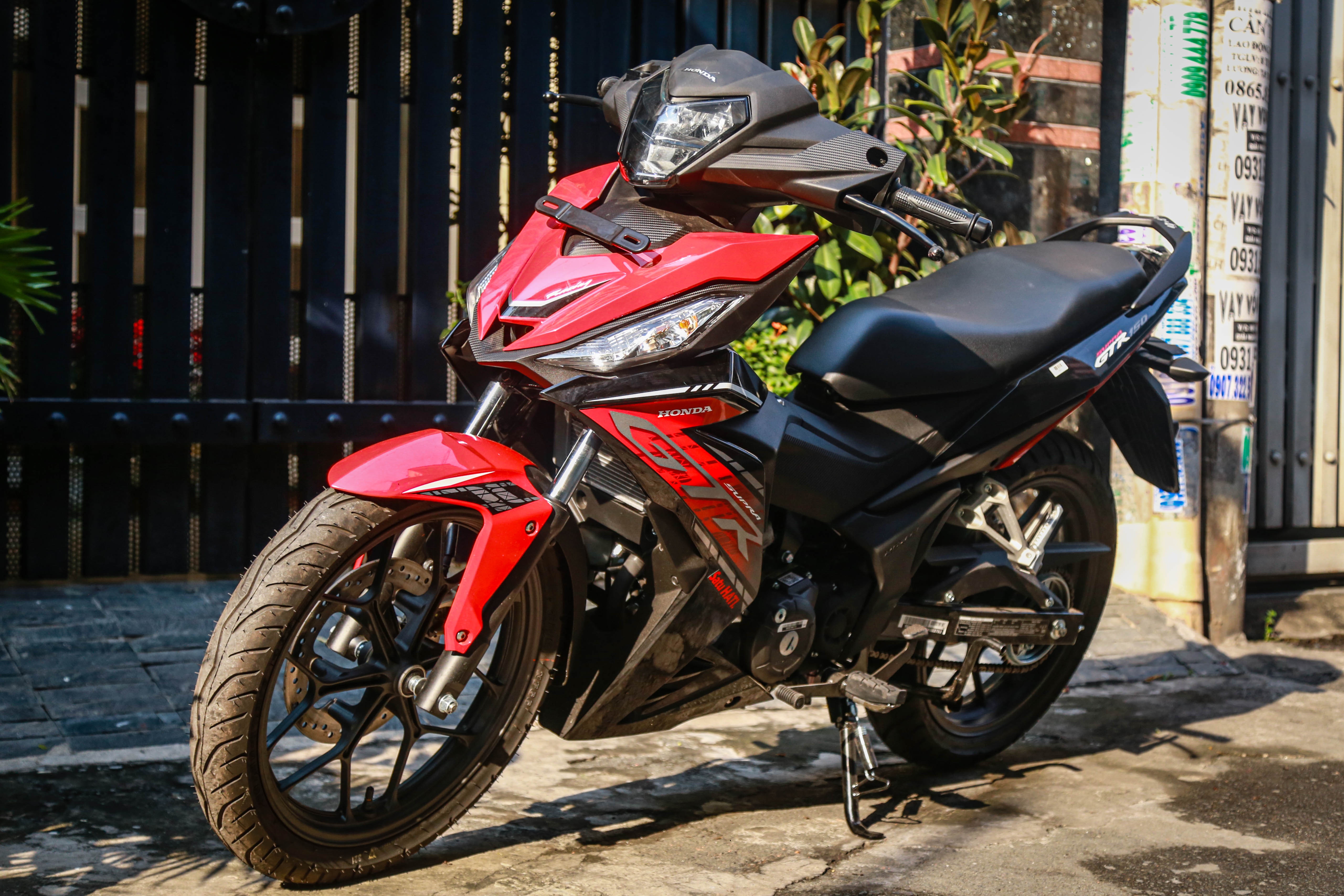 So sanh Honda Winner X và GTR Supra ảnh 1 So sanh Honda Winner X va GTR Supra anh 1