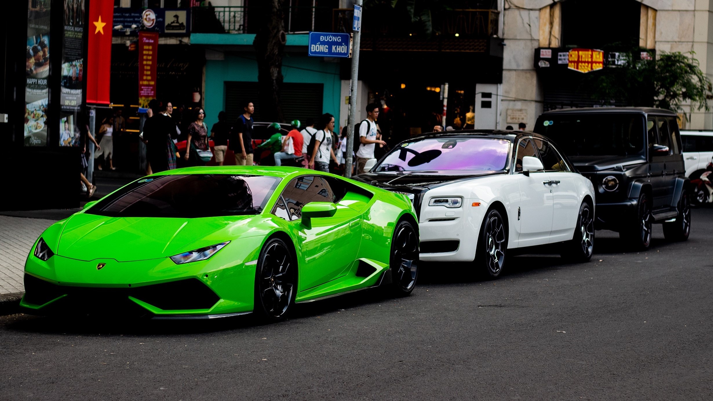 Bo doi Lamborghini Huracan mau com noi bat anh 1