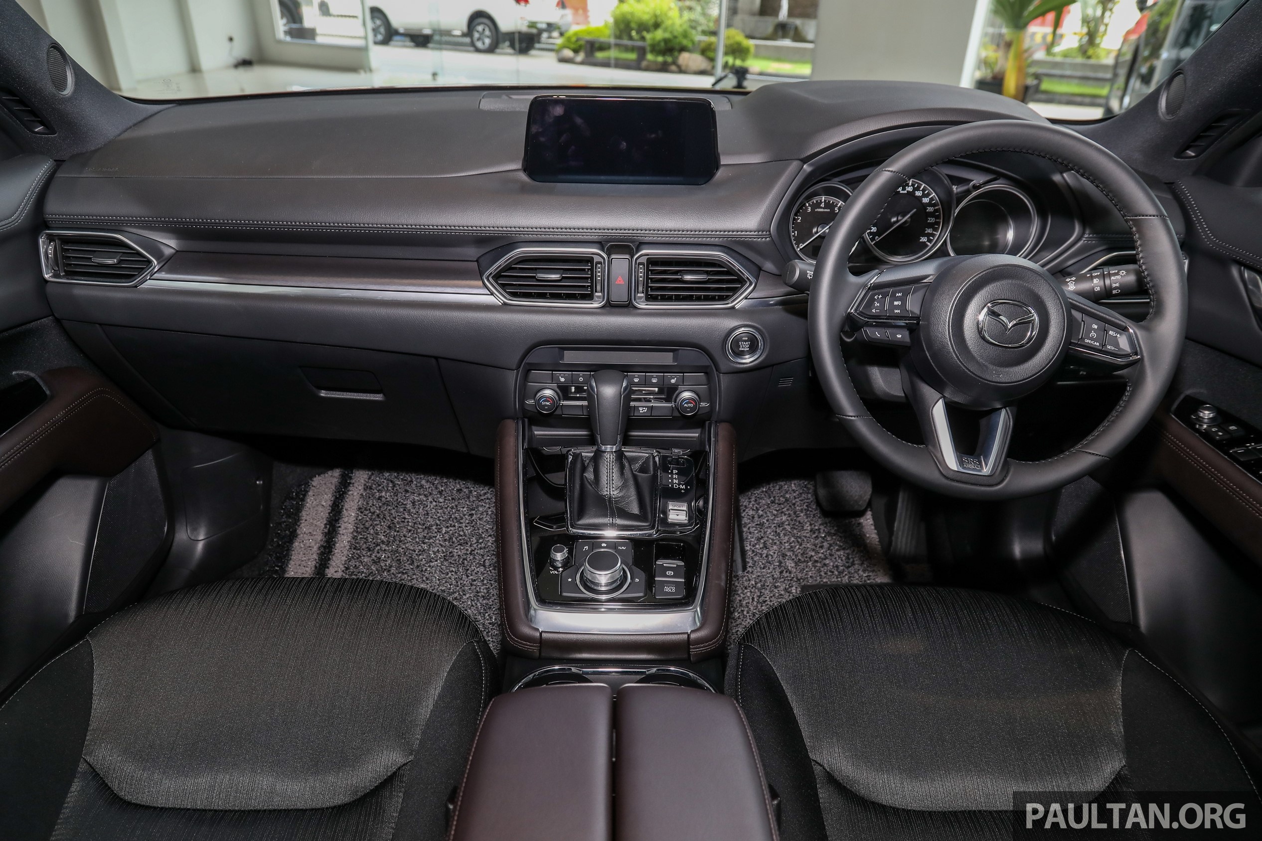 Mazda CX-8 2020 có giá từ 43.610 USD ảnh 7 Mazda CX-8 2020 co gia tu 43.610 USD anh 7