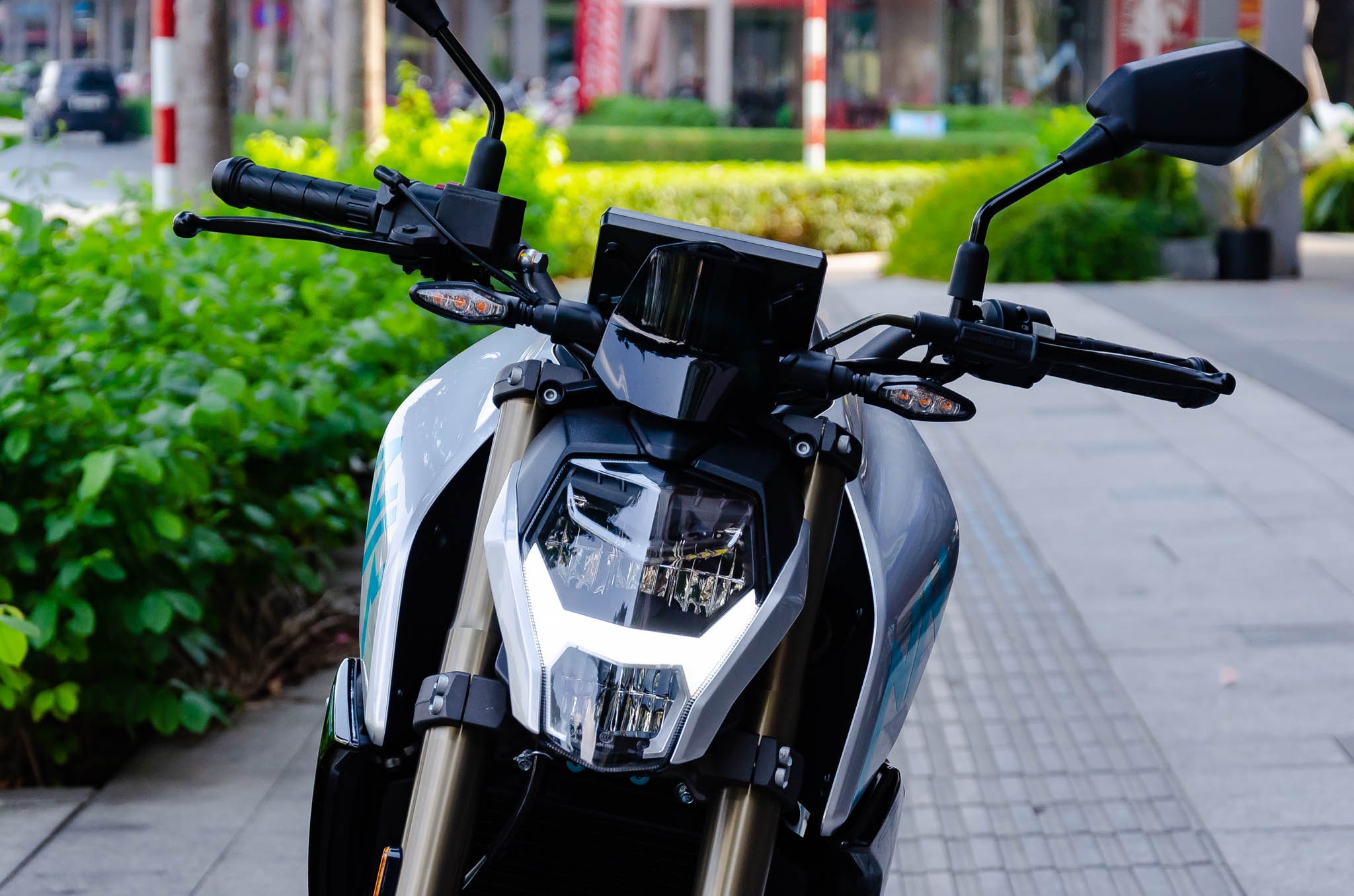CFMoto 250NK sao chép KTM Duke 390 ảnh 5 CFMoto 250NK sao chep KTM Duke 390 anh 5