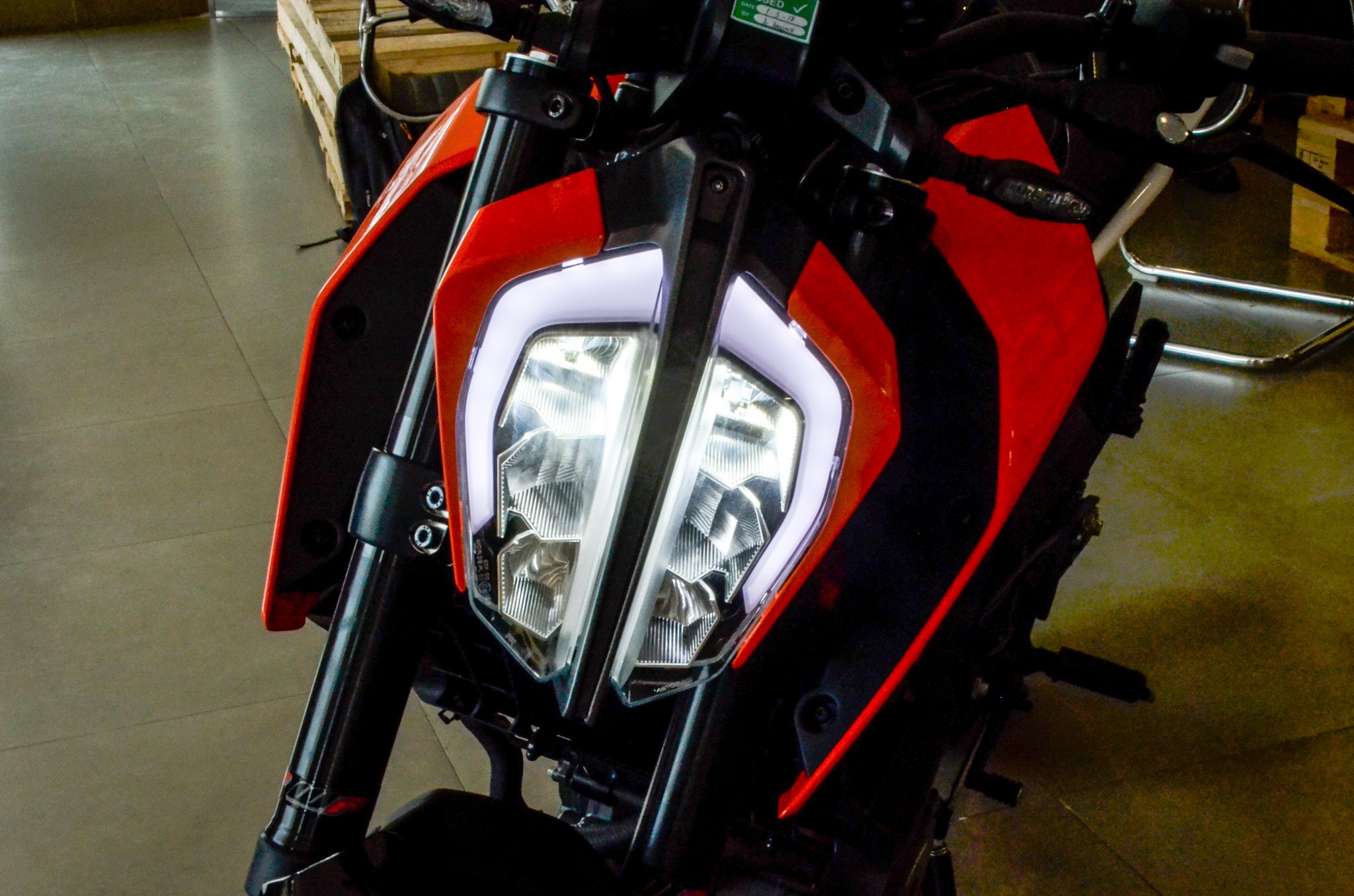 CFMoto 250NK sao chép KTM Duke 390 ảnh 6 CFMoto 250NK sao chep KTM Duke 390 anh 6