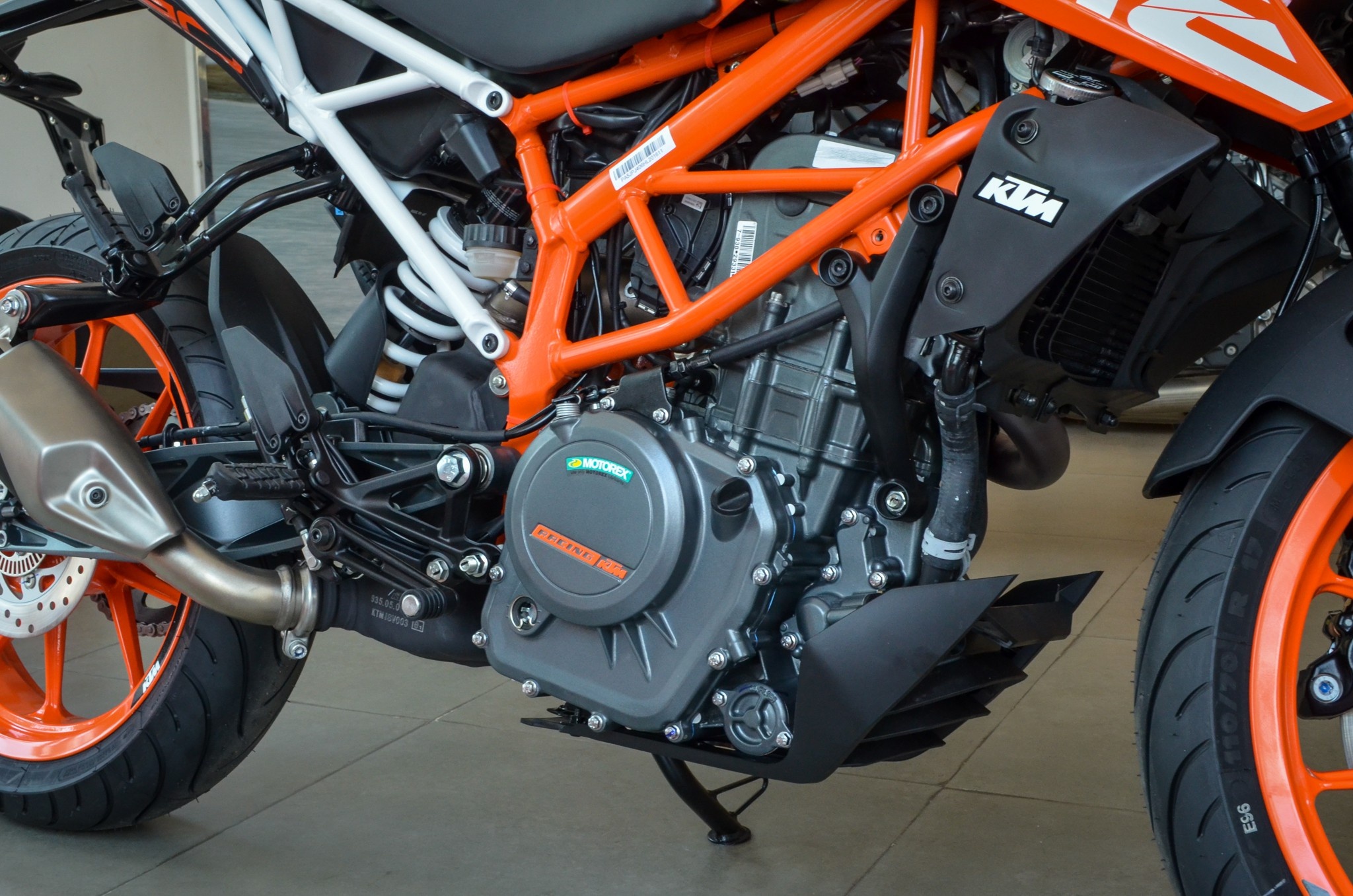 CFMoto 250NK sao chép KTM Duke 390 ảnh 12 CFMoto 250NK sao chep KTM Duke 390 anh 12