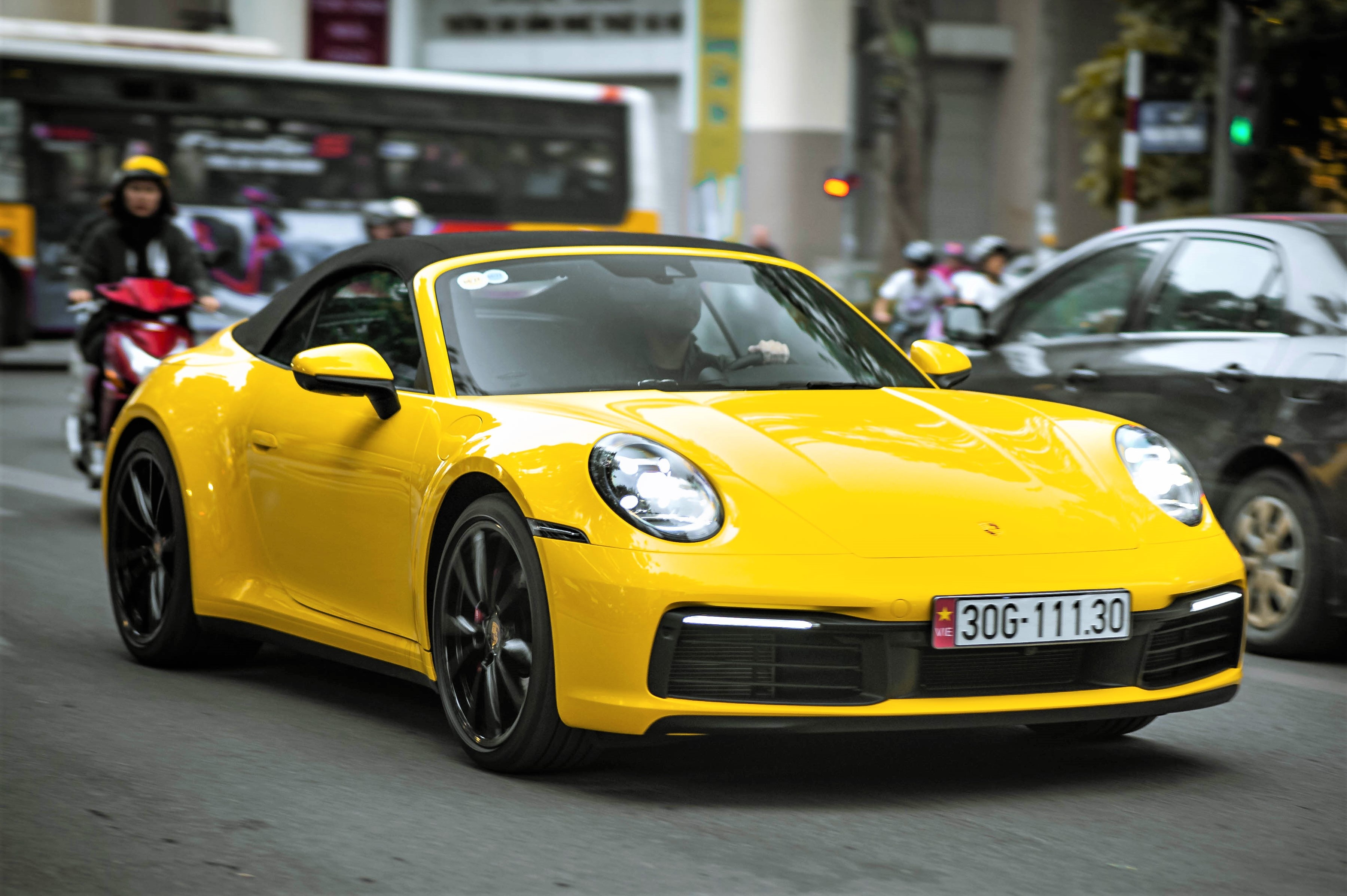 Porsche 911 Carrera S Cabriolet 2020 dau tien ve Viet Nam hinh anh