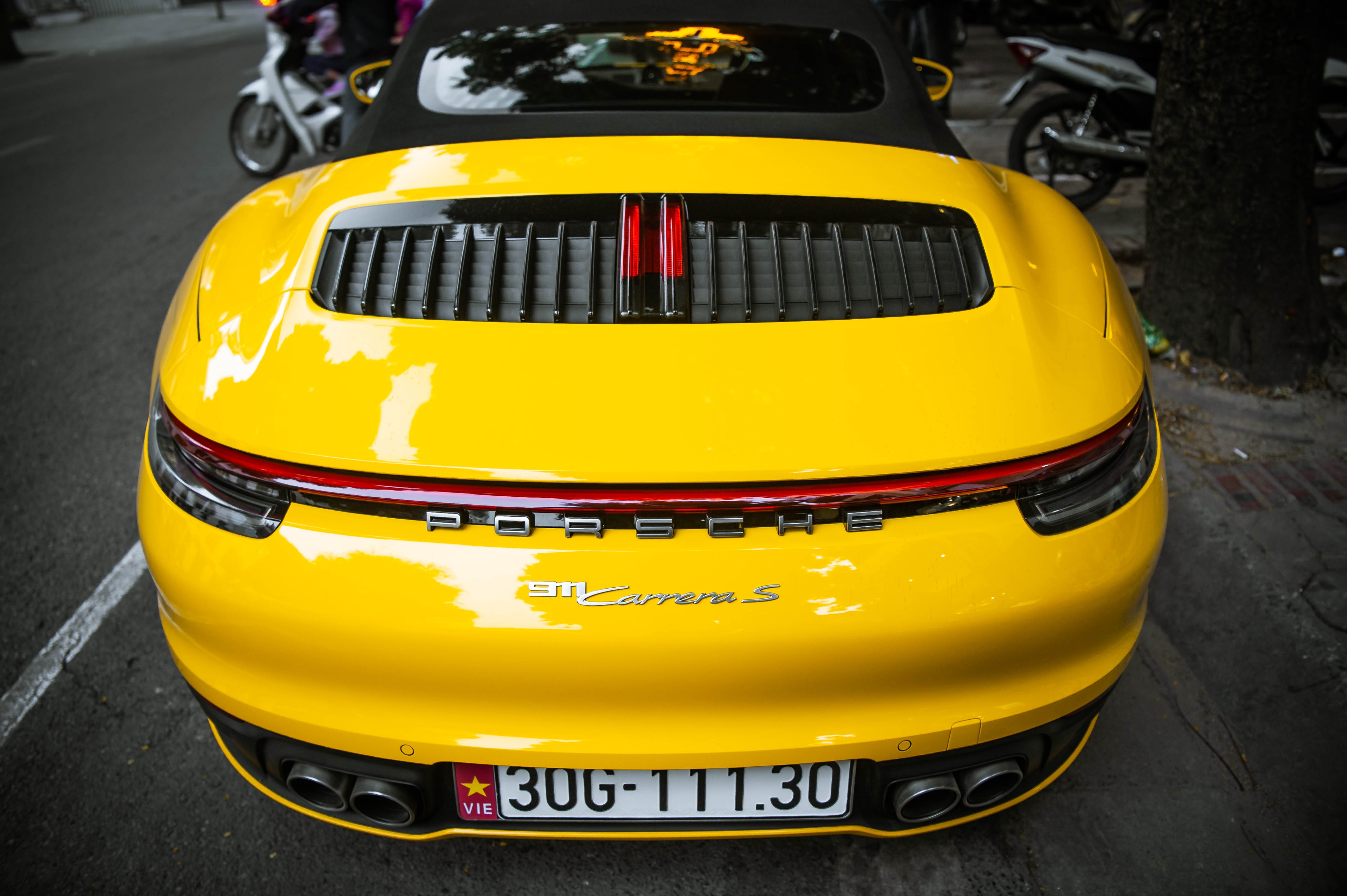 Porsche 911 Carrera S Cabriolet dau tien Viet Nam anh 6