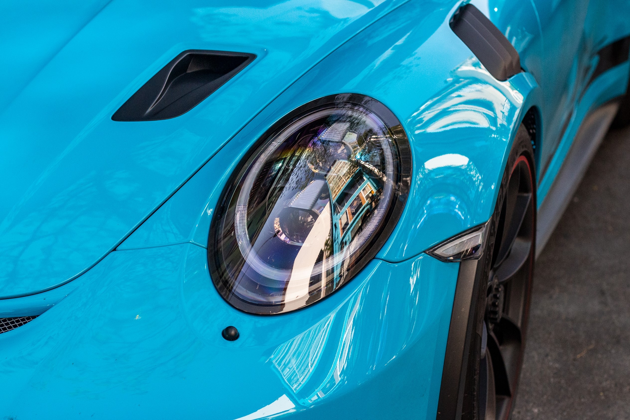 Porsche 911 GT3 RS mau doc anh 4