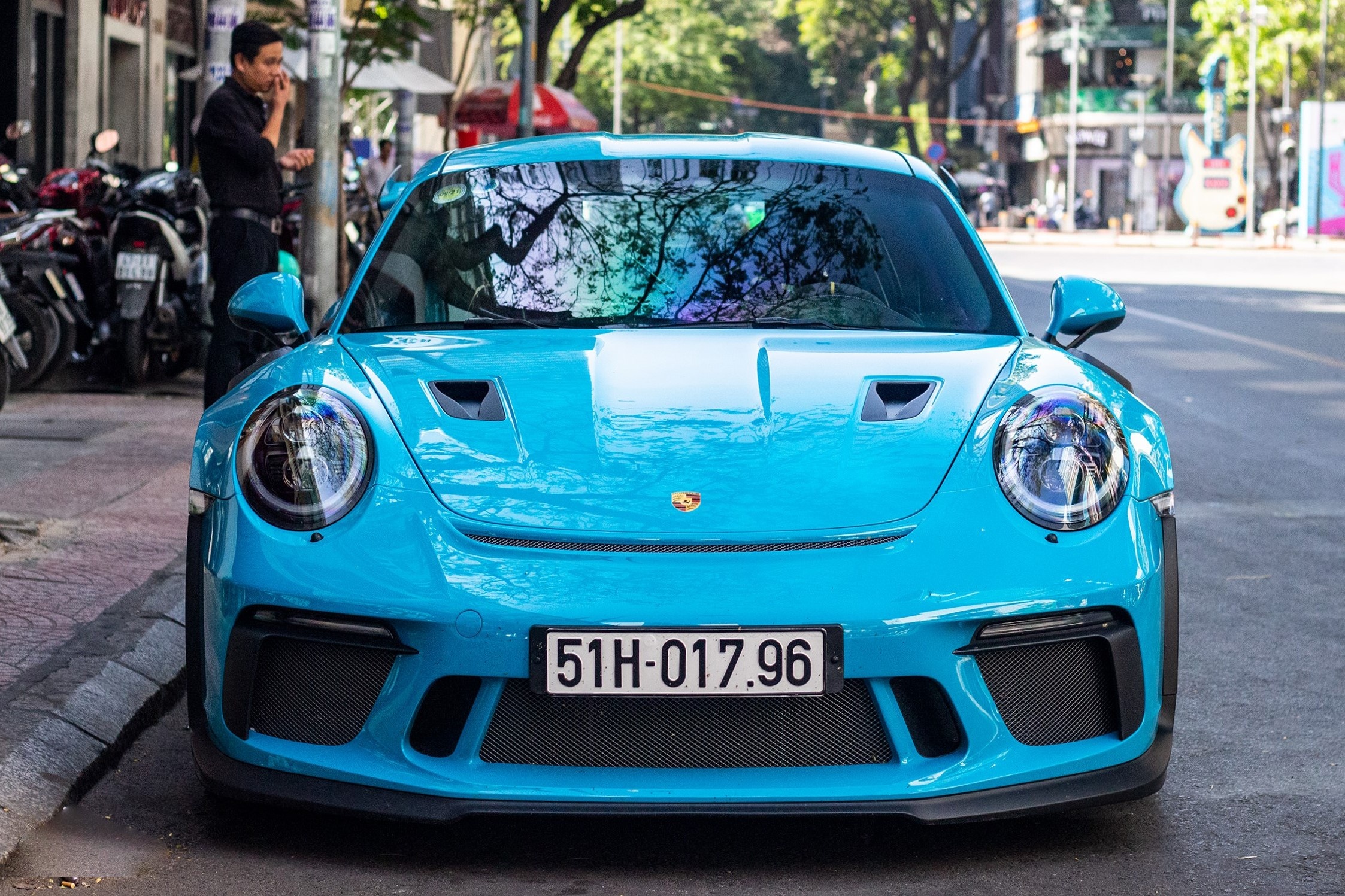 Porsche 911 GT3 RS mau doc anh 2