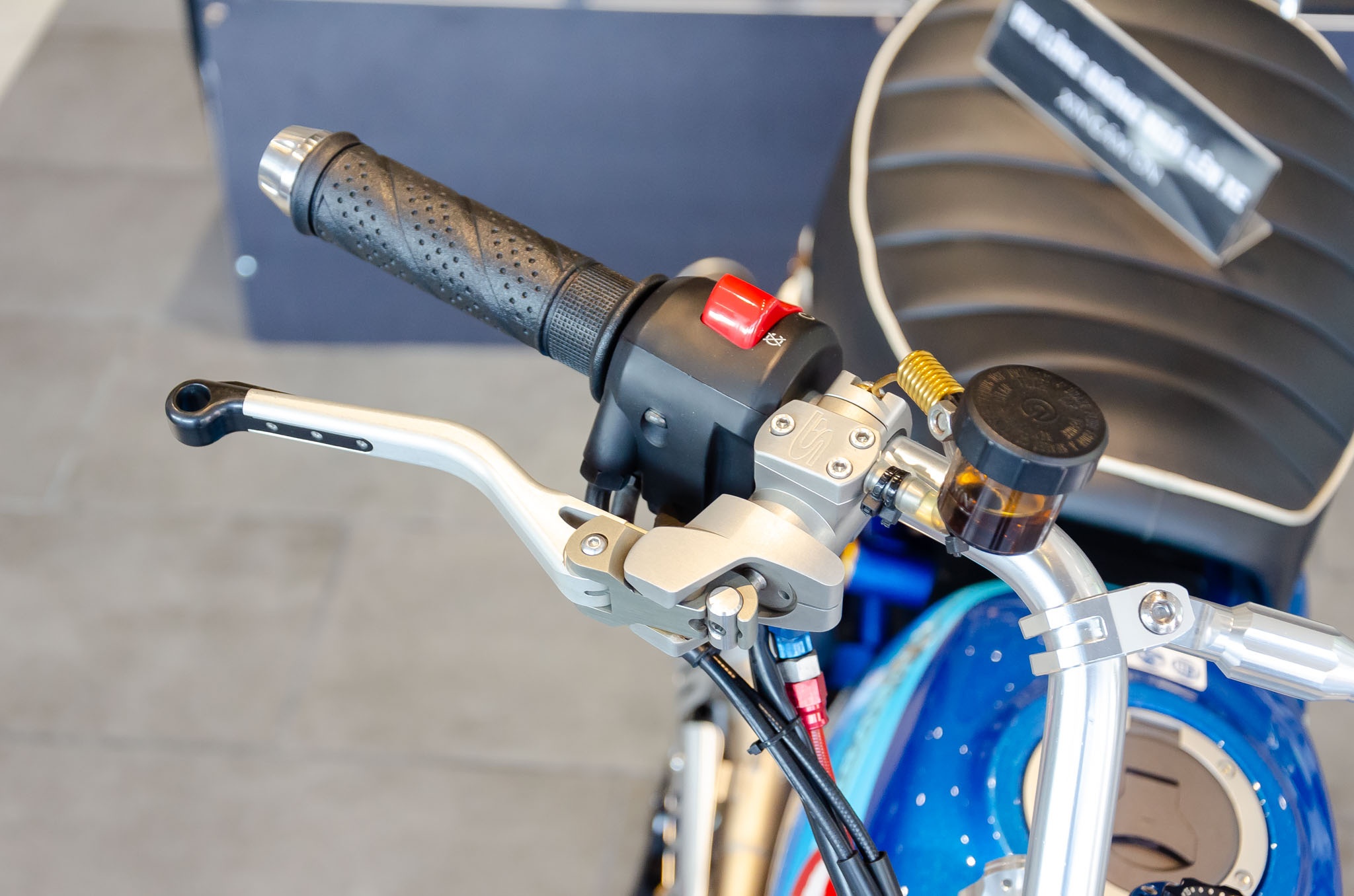 Honda Monkey 125 độ của biker TP.HCM ảnh 5 Honda Monkey 125 do cua biker TP.HCM anh 5