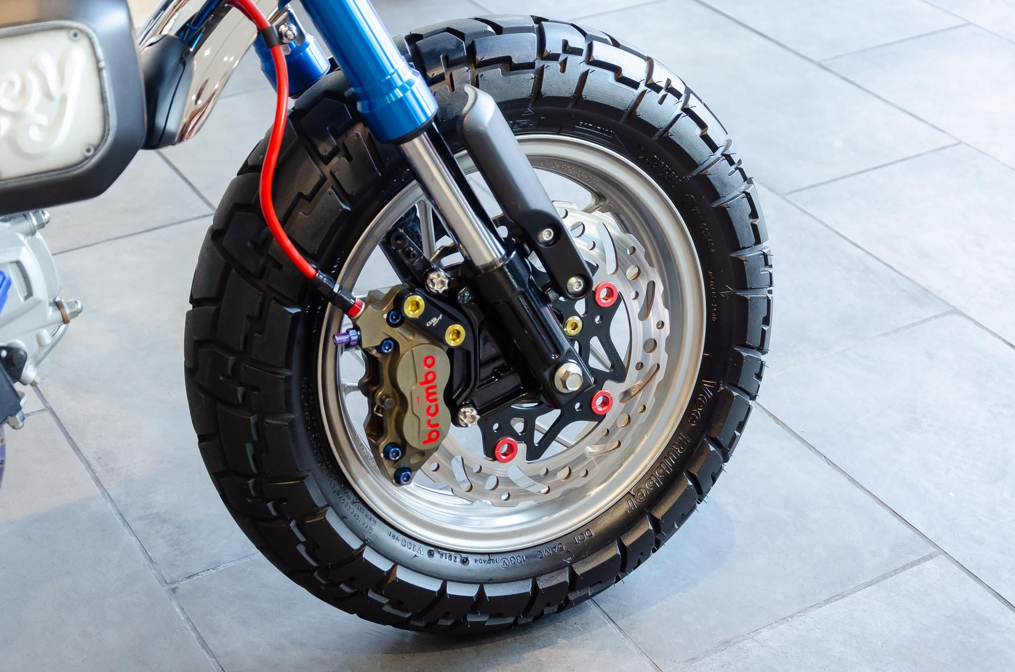 Honda Monkey 125 độ của biker TP.HCM ảnh 8 Honda Monkey 125 do cua biker TP.HCM anh 8