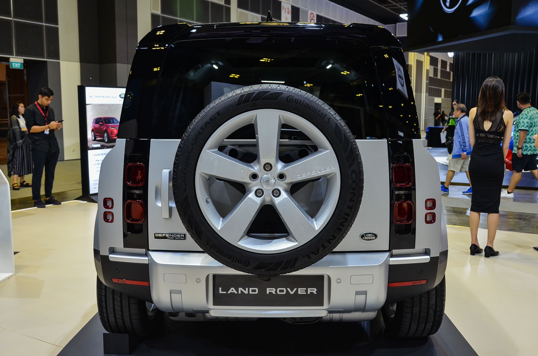 Land Rover Defender 2020 ra mat anh 3