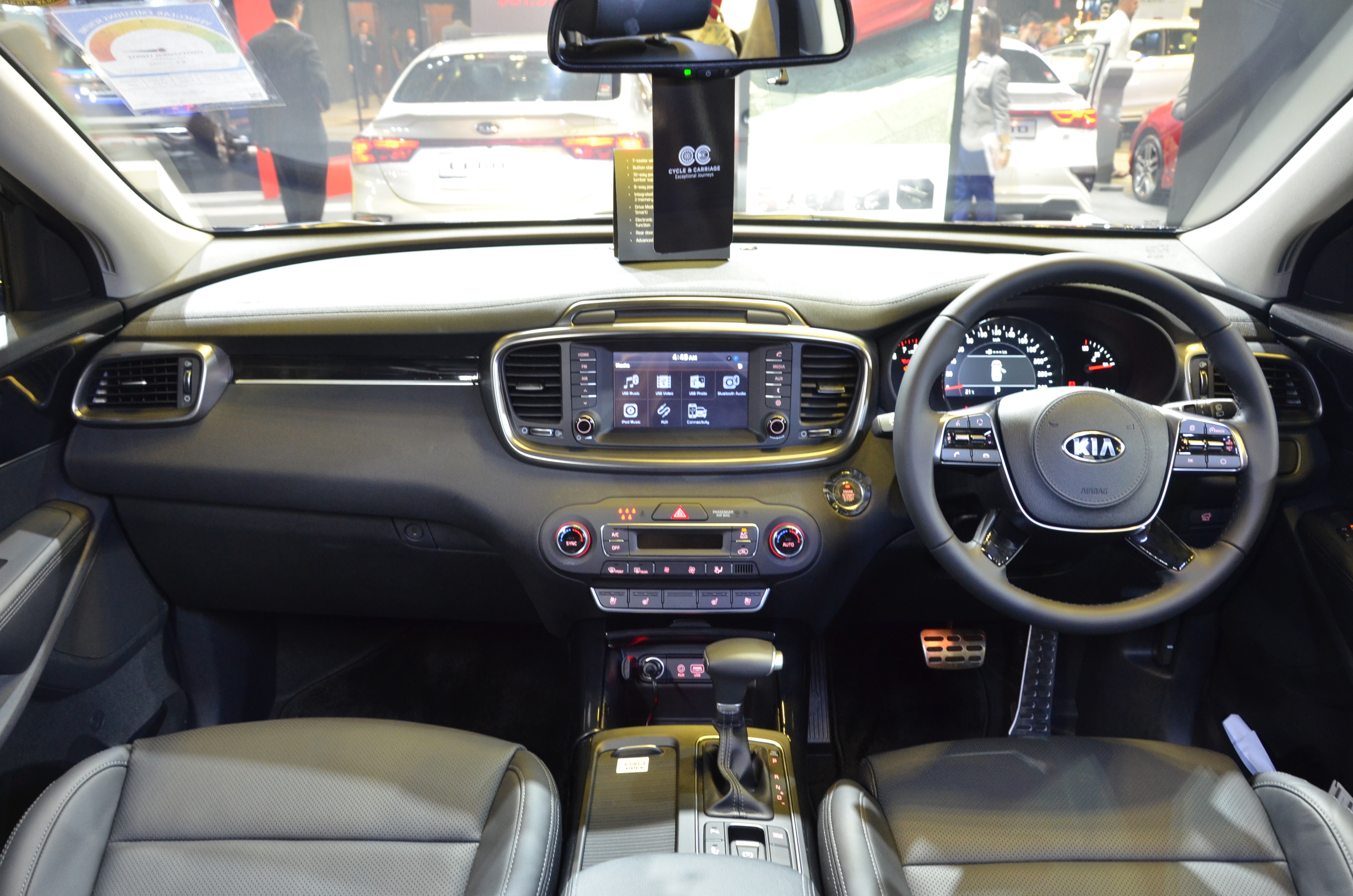 Kia Sorento ban nang cap ra mat anh 5