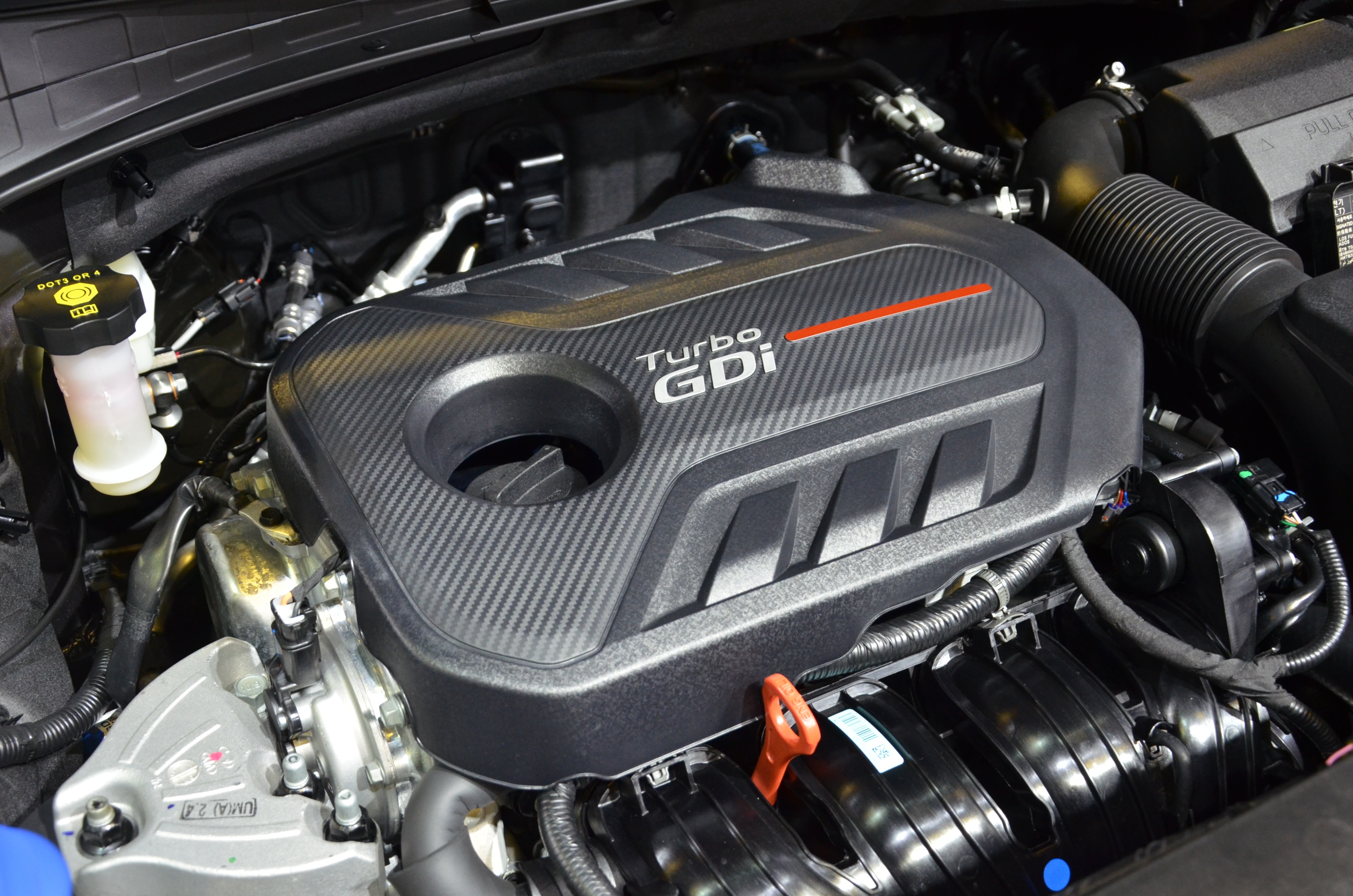 Kia Sorento ban nang cap ra mat anh 10