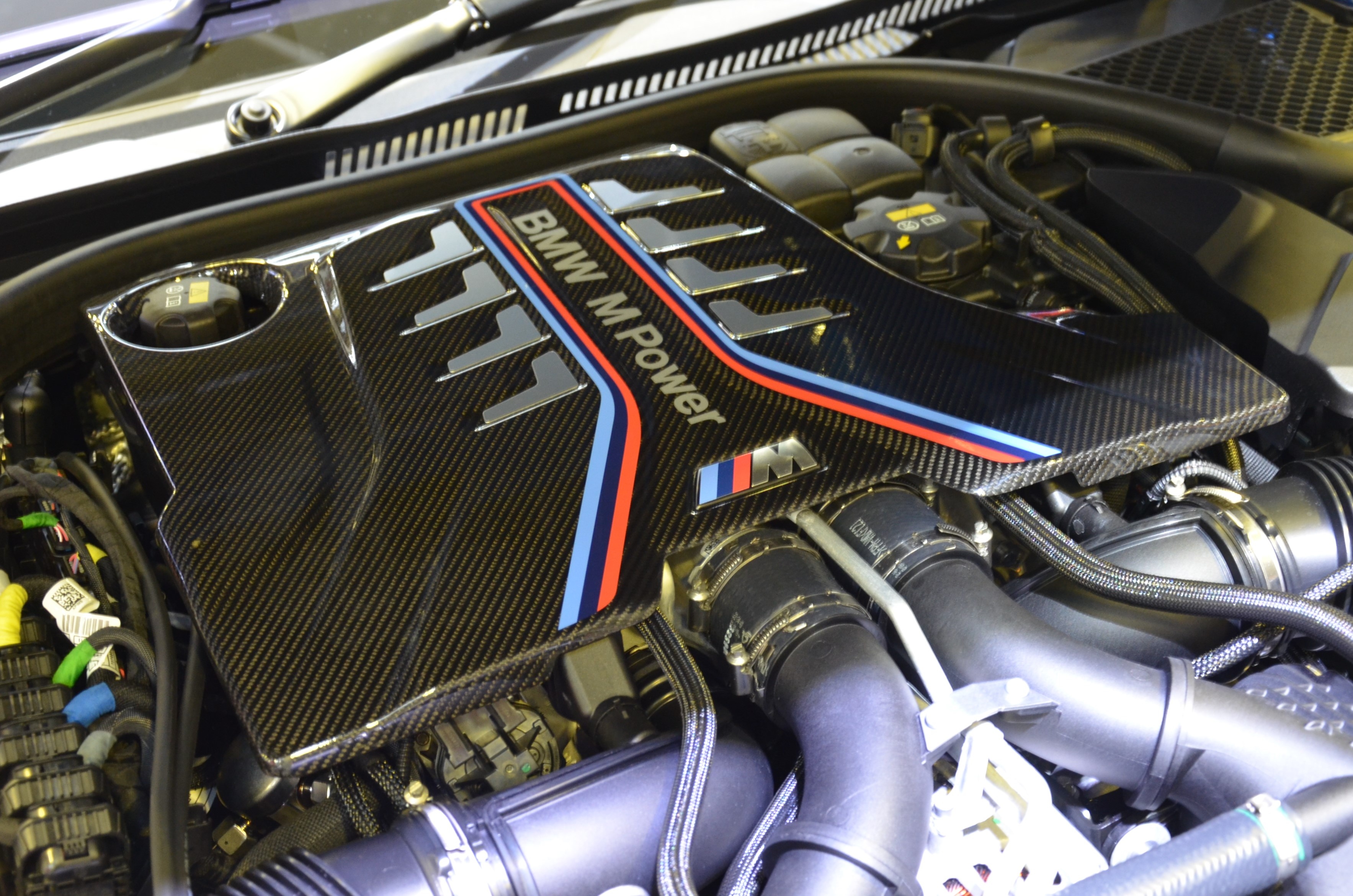 BMW M8 Competition cap ben Dong Nam A anh 8