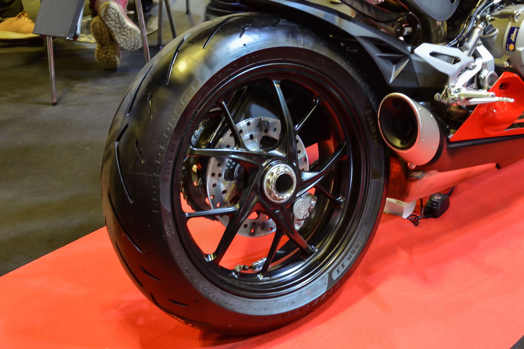 Ducati Panigale V2 ra mat Dong Nam A anh 9