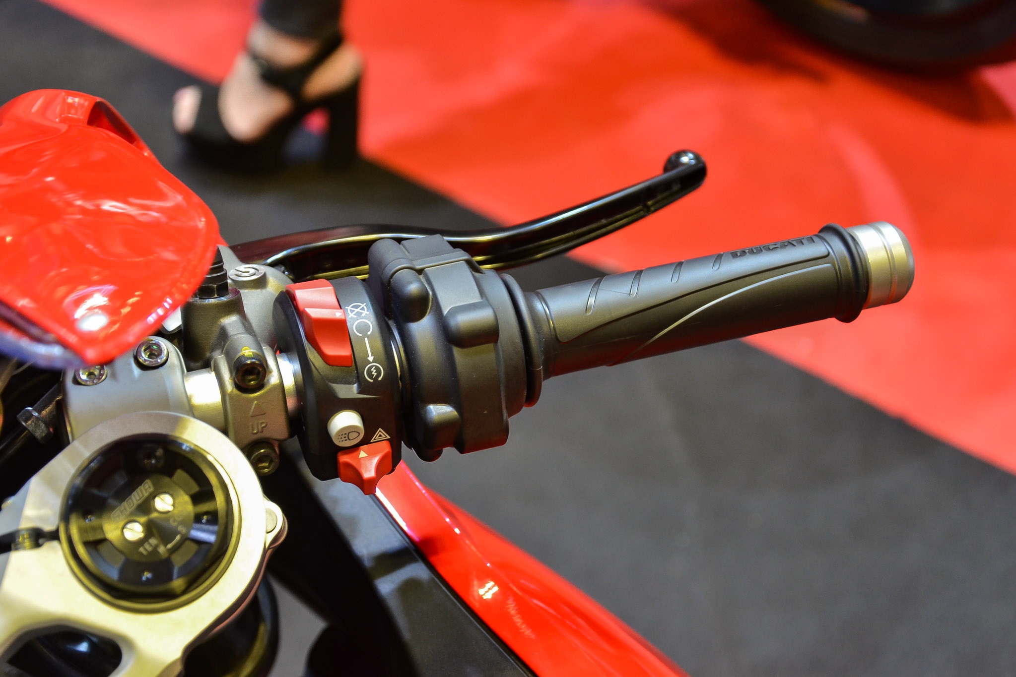 Ducati Panigale V2 ra mat Dong Nam A anh 13