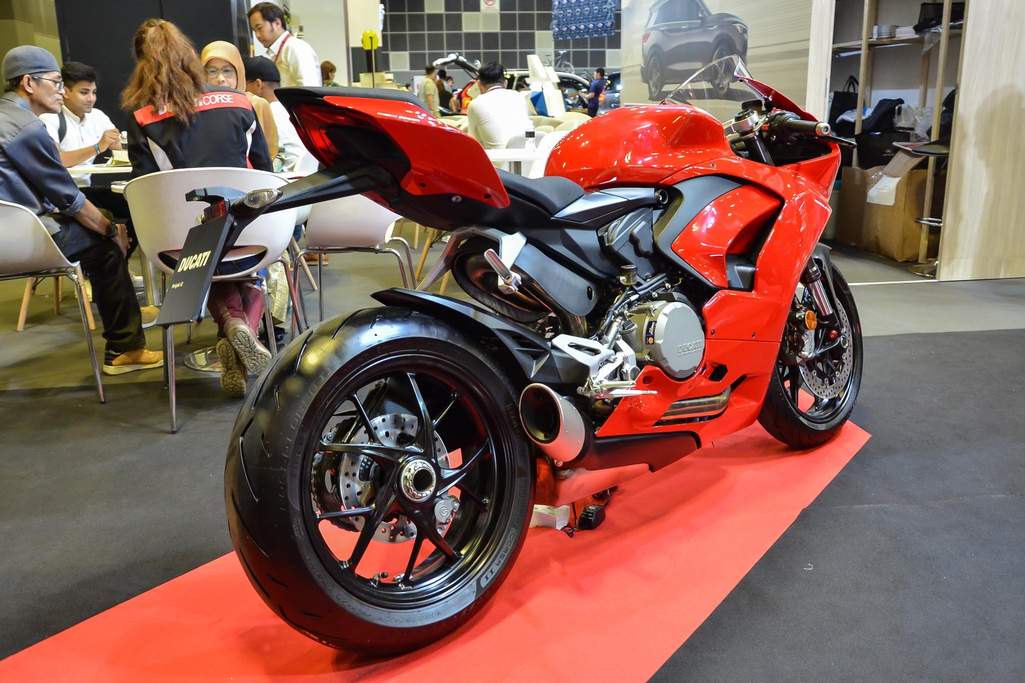 Ducati Panigale V2 ra mat Dong Nam A anh 6