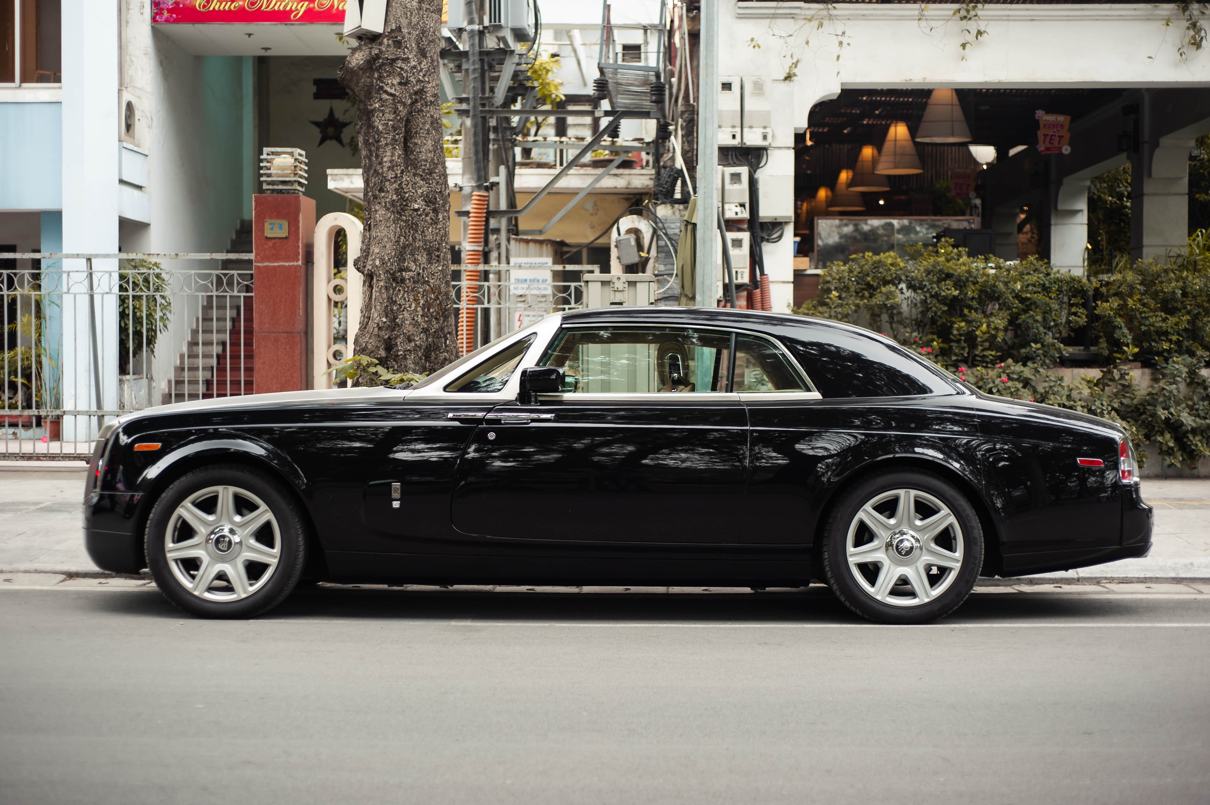 Rolls-Royce Phantom Coupe doc nhat Viet Nam anh 4