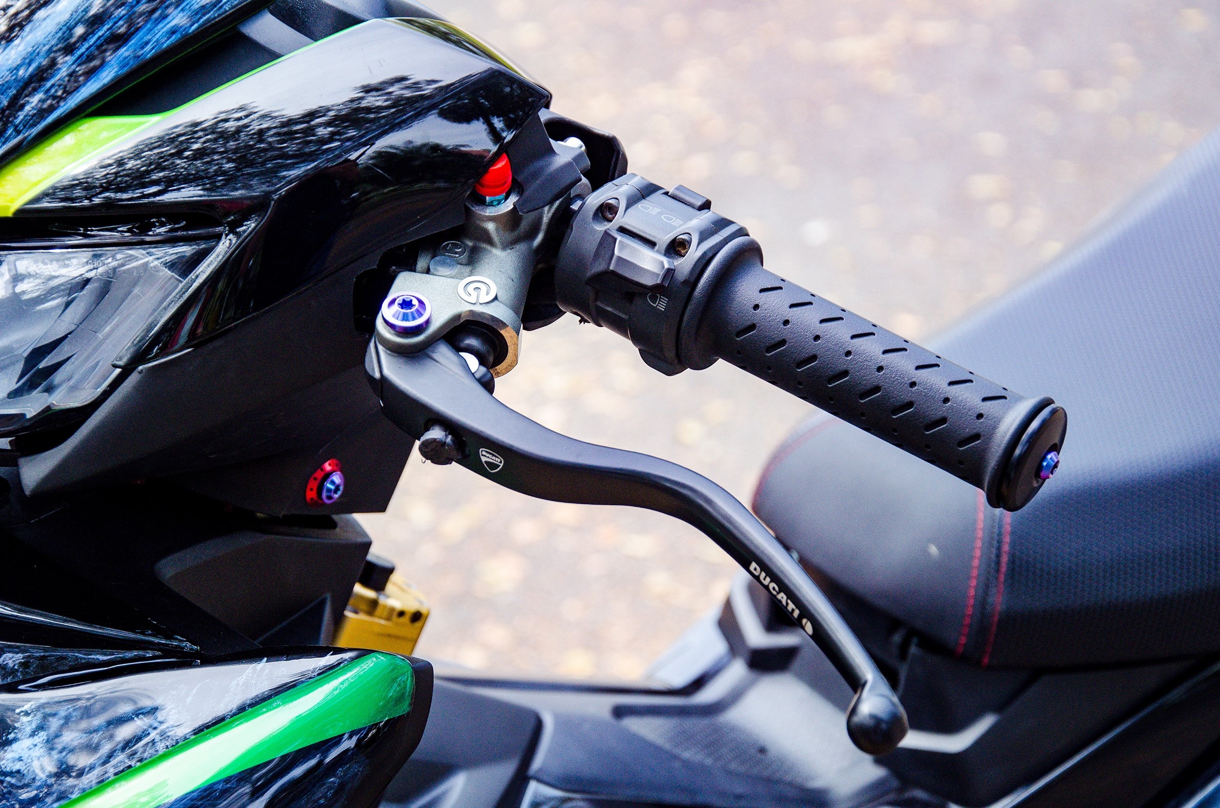 Yamaha Exciter do dan chan phan khoi lon anh 9