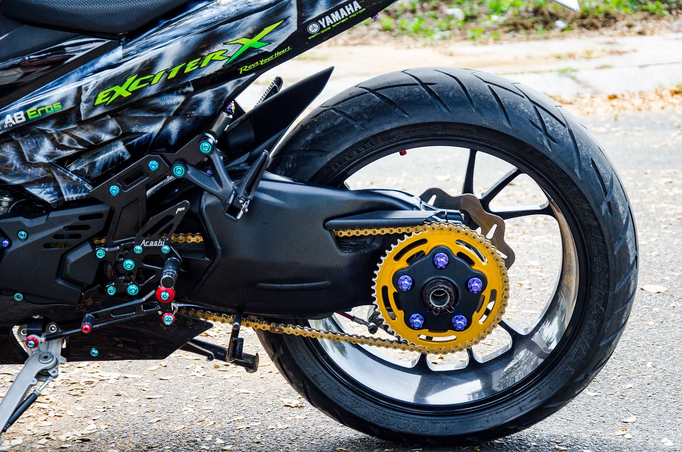 Yamaha Exciter do dan chan phan khoi lon anh 5