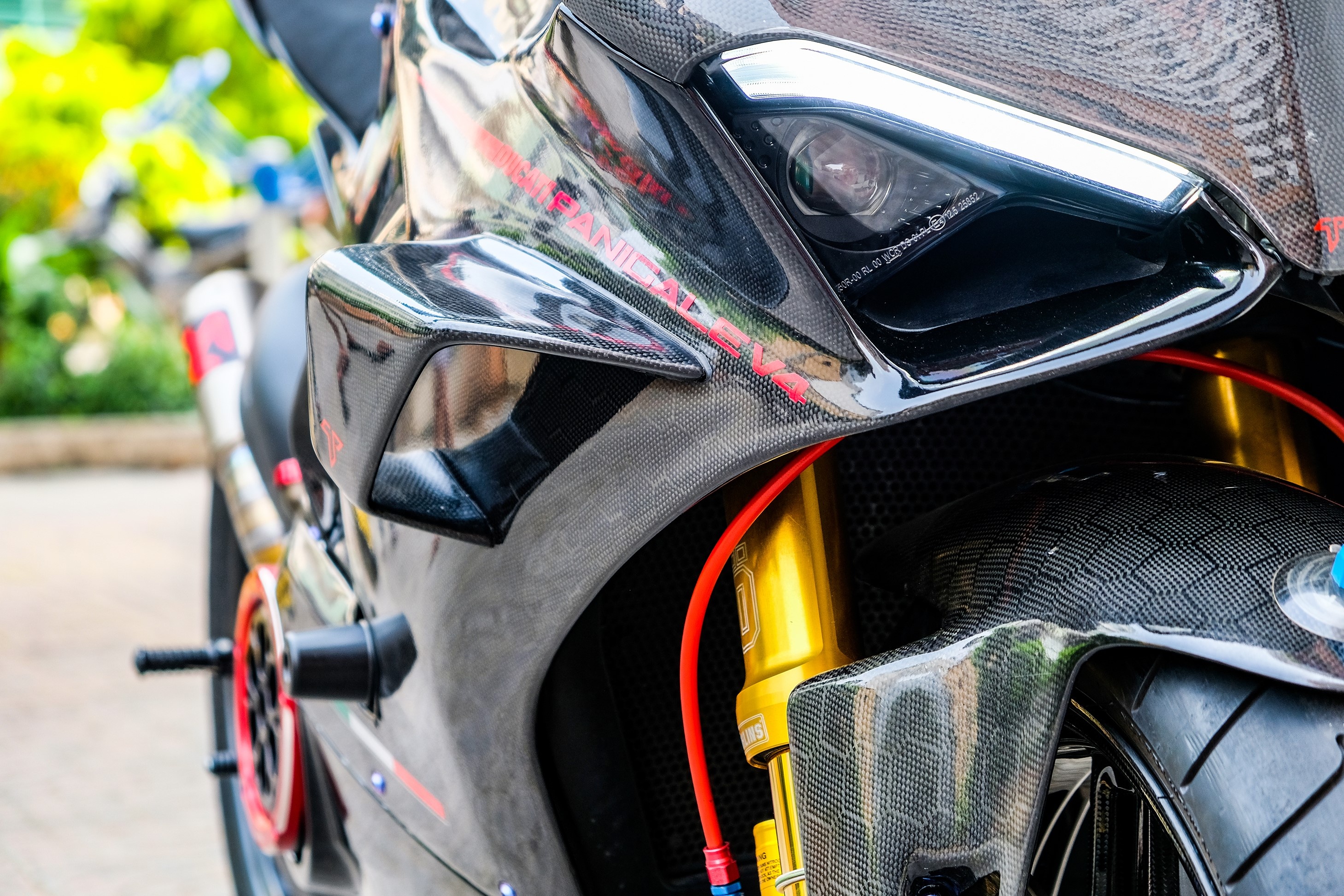 Ducati Panigale V4 do xe dua anh 13