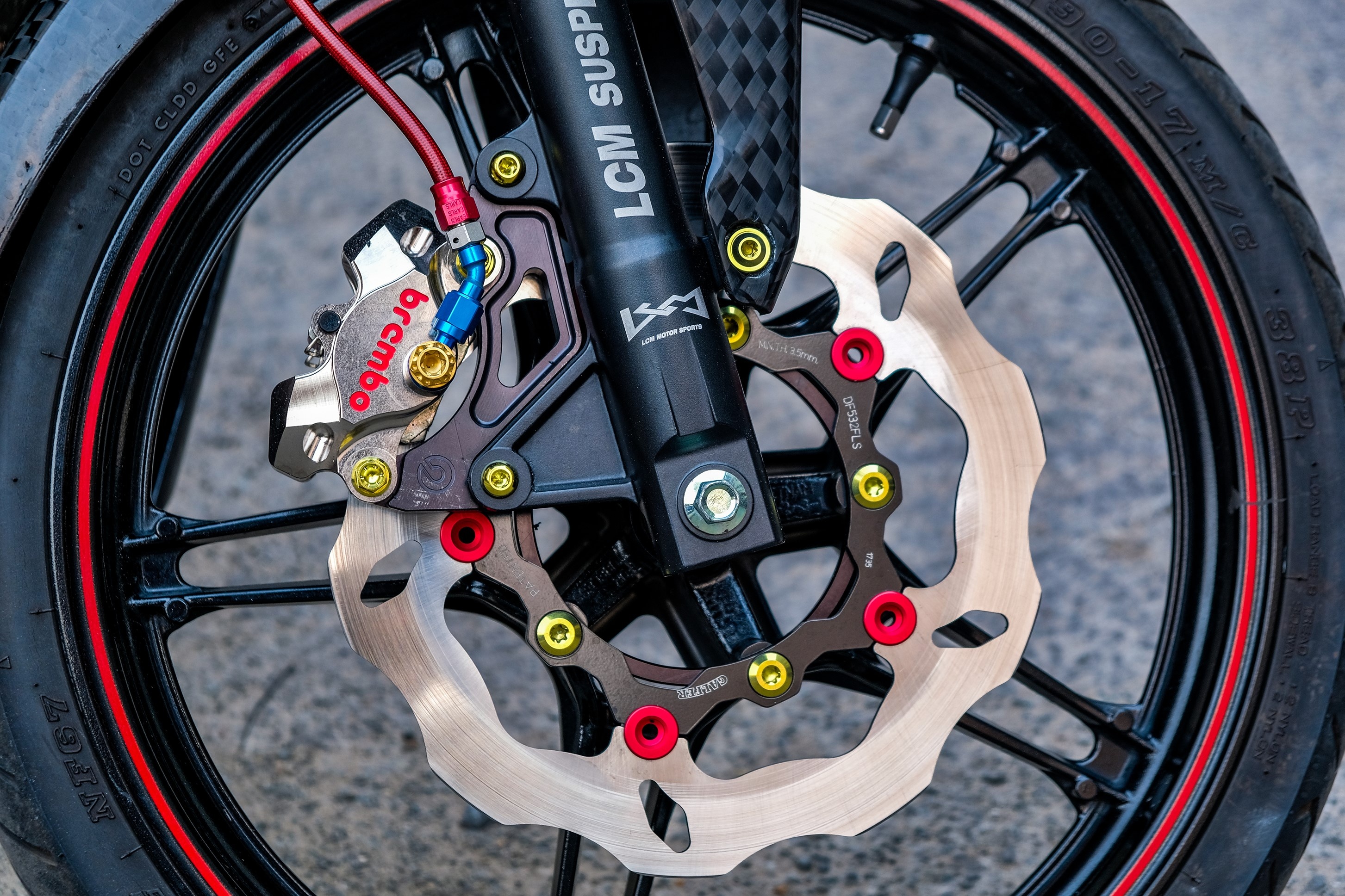 Yamaha Exciter do dan ao carbon anh 11