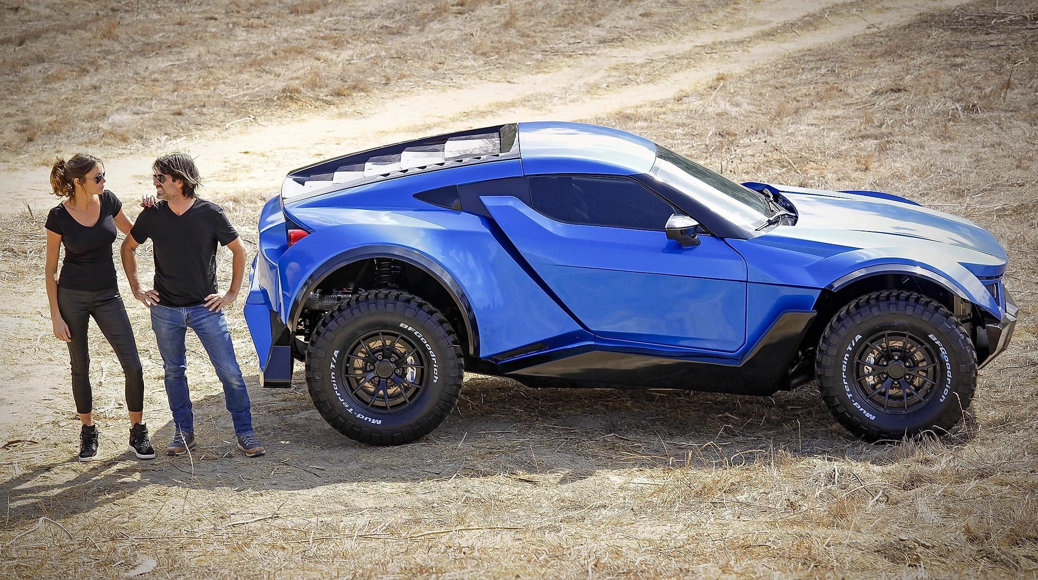 Laffite G-Tec X-Road ra mat anh 6