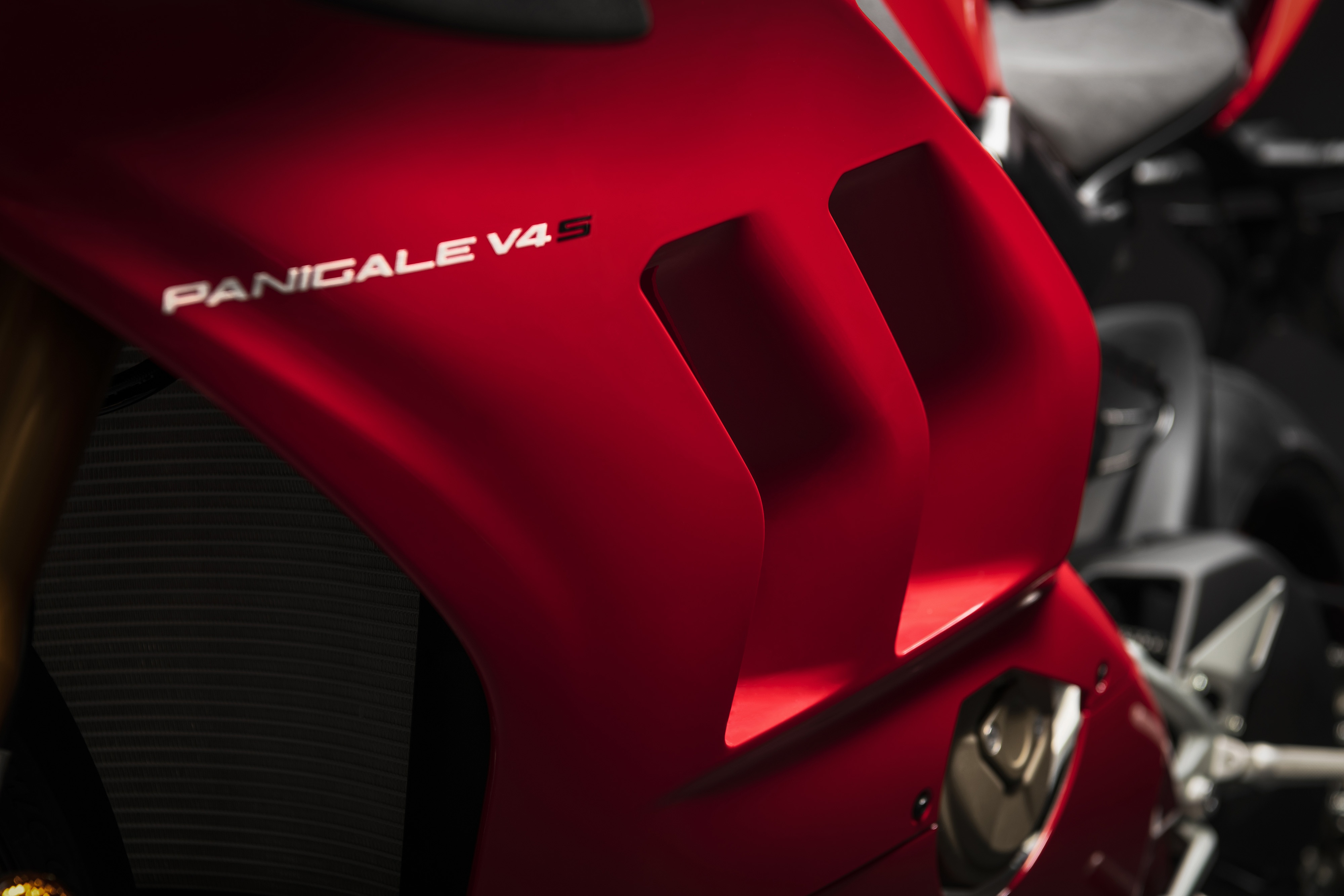 Ducati Panigale V4 2020 ra mat anh 4