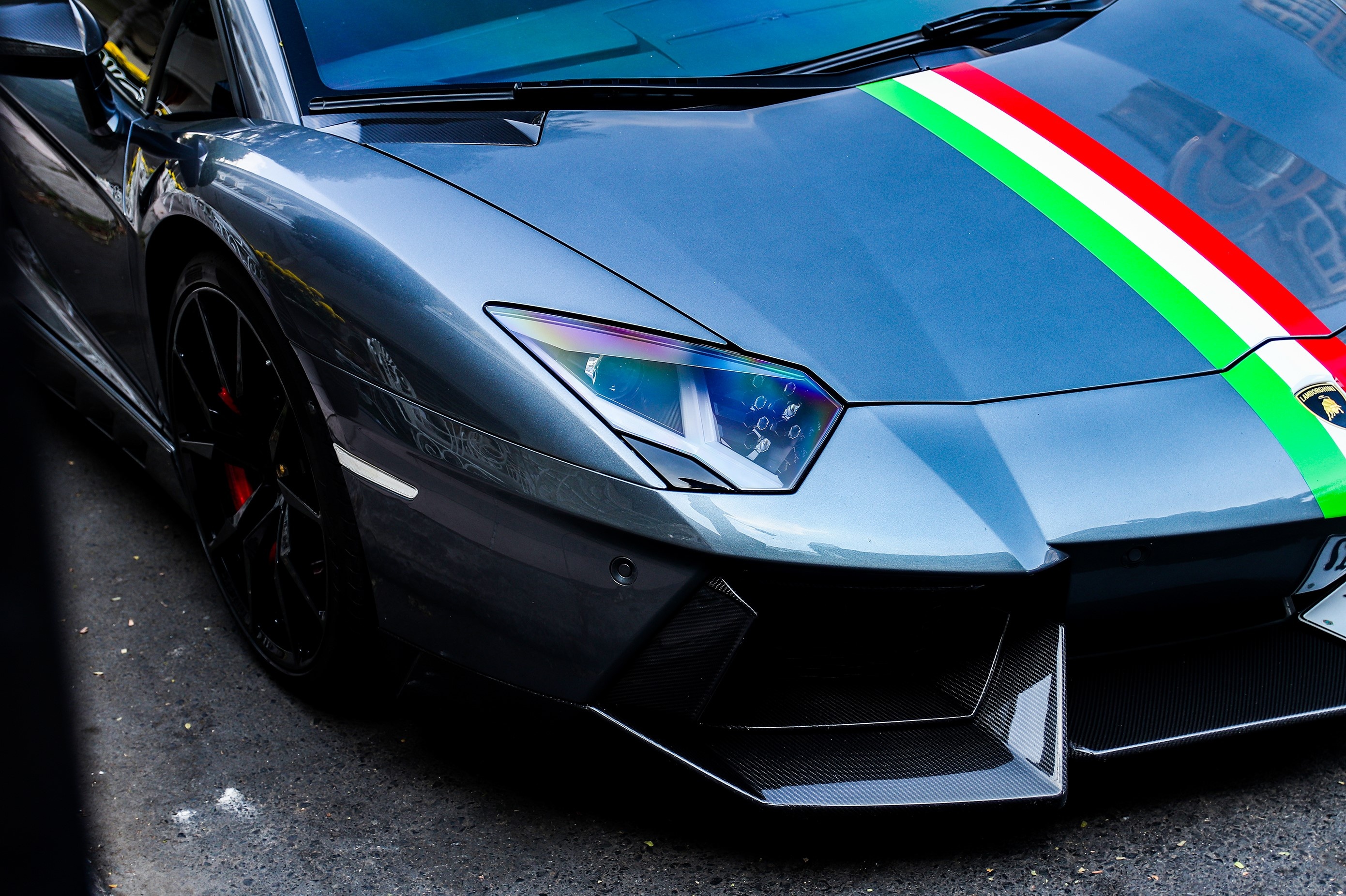 Lamborghini Aventador biển số tứ quý Lào ảnh 5 Lamborghini Aventador bien so tu quy Lao anh 5