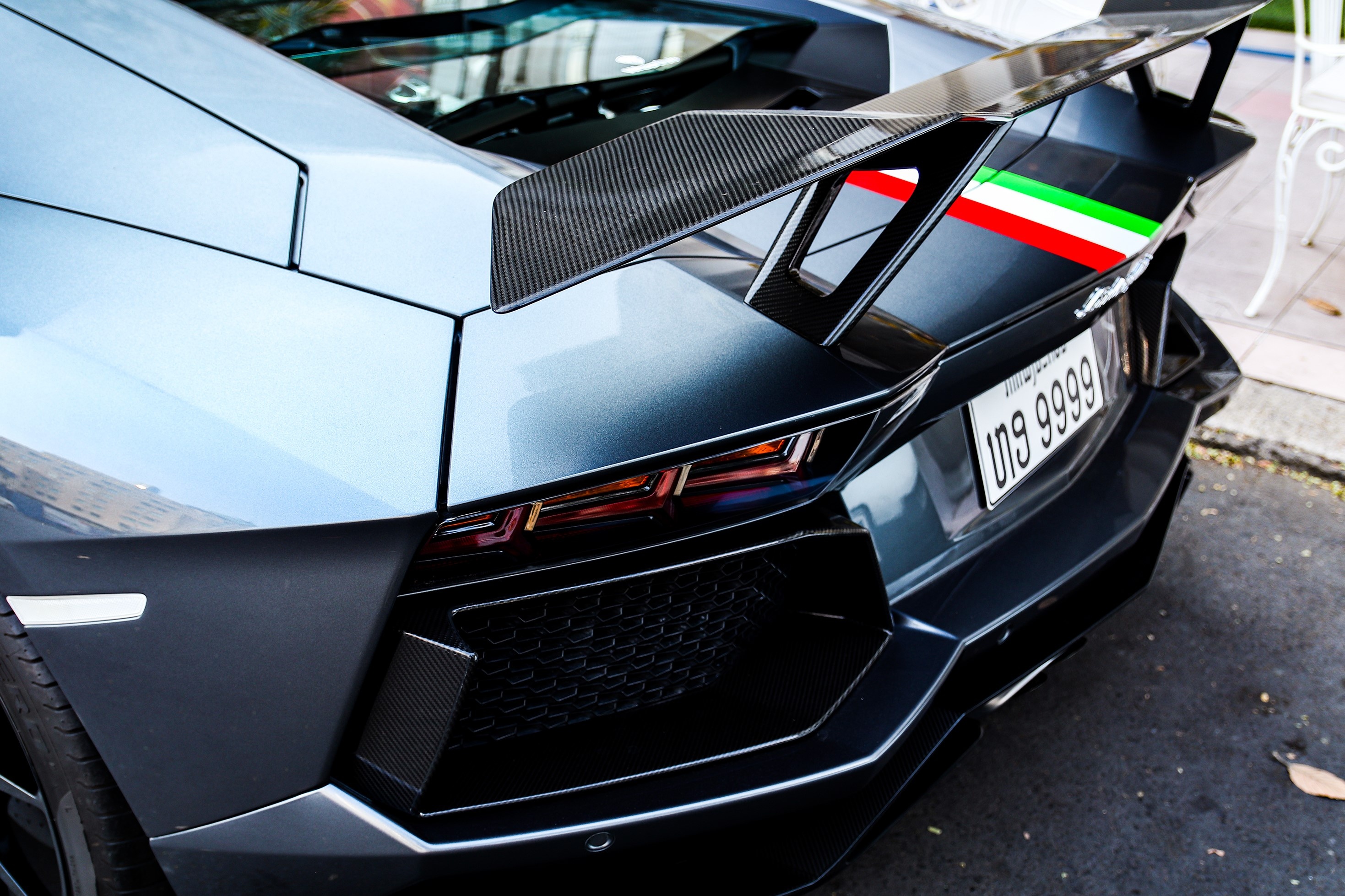 Lamborghini Aventador biển số tứ quý Lào ảnh 7 Lamborghini Aventador bien so tu quy Lao anh 7