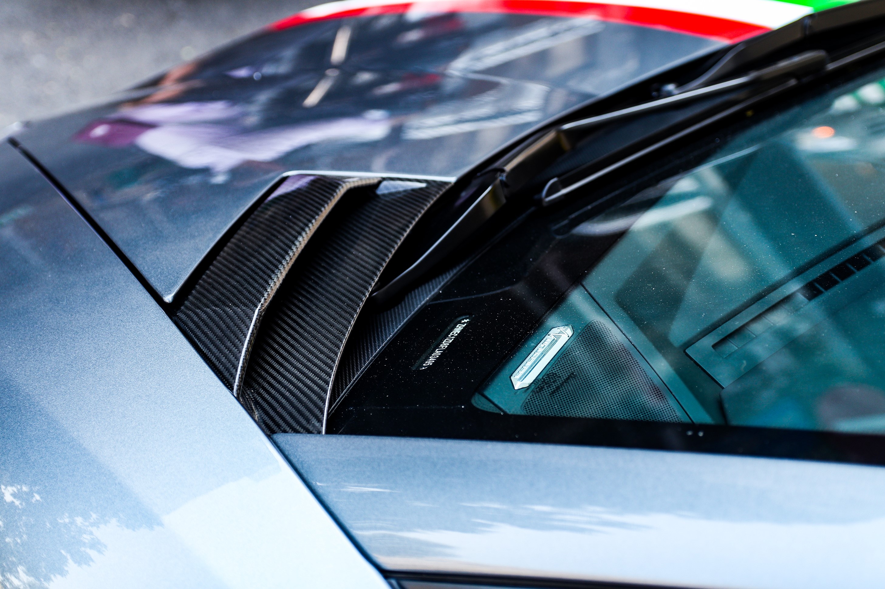 Lamborghini Aventador biển số tứ quý Lào ảnh 6 Lamborghini Aventador bien so tu quy Lao anh 6