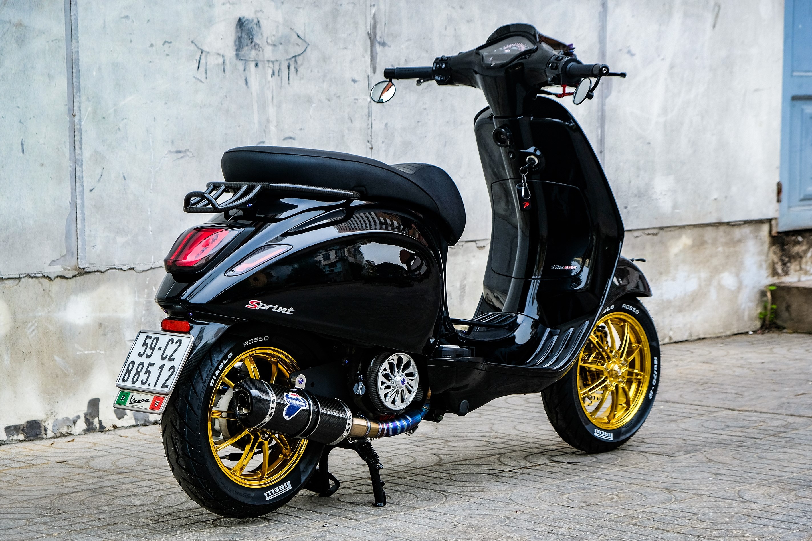 Vespa Sprint do o TP.HCM anh 2