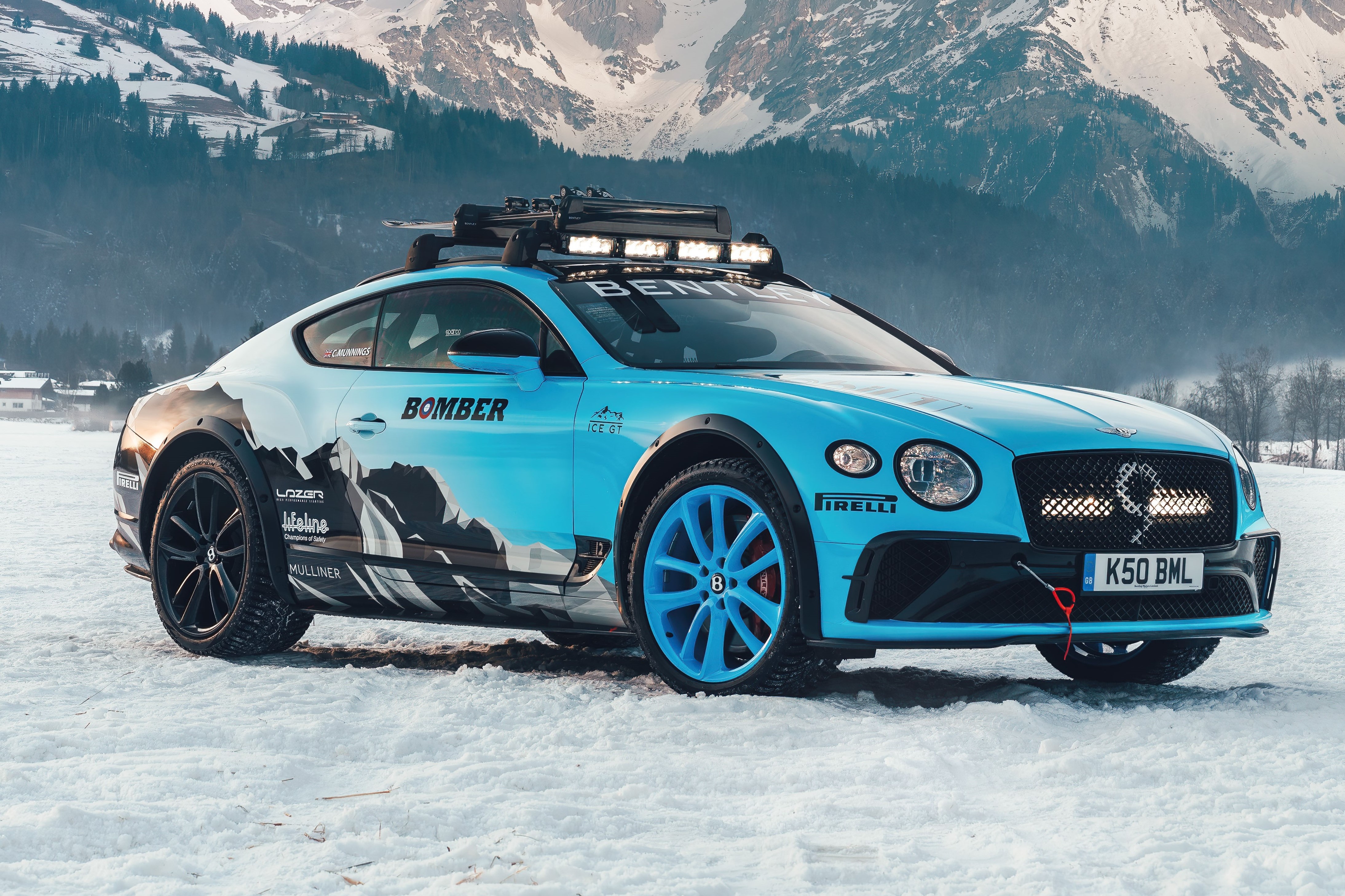 Bentley ra mat sieu xe dua chay tren bang Ice Race Continental GT hinh anh