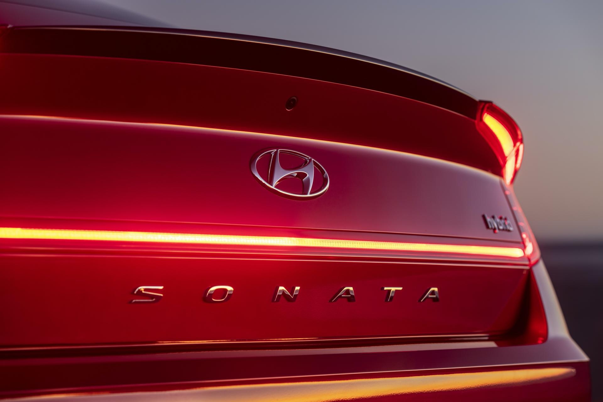 Hyundai Sonata Hybrid 2020 ra mat anh 12