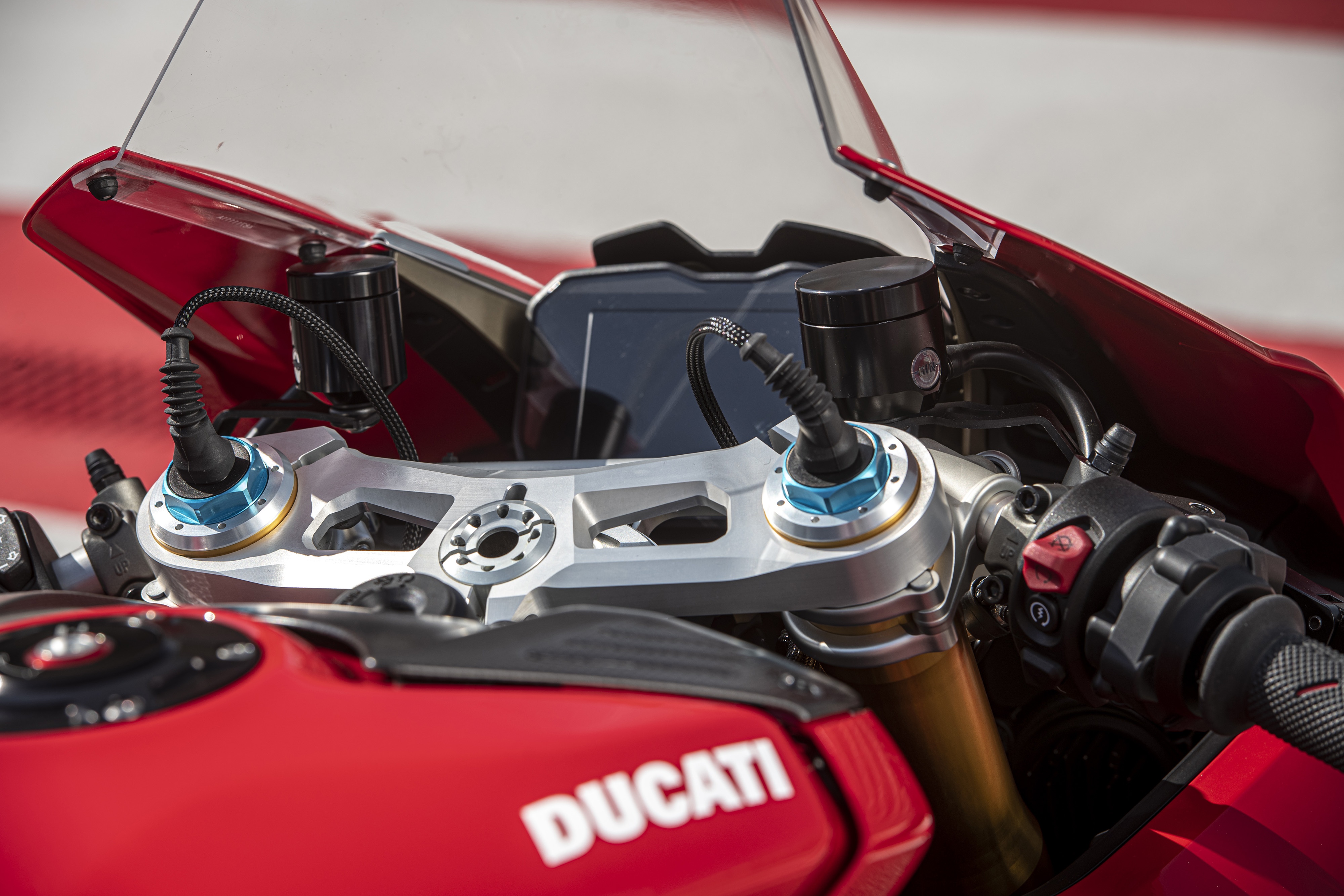 Ducati Panigale V4 S Performance ra mắt ảnh 12 Ducati Panigale V4 S Performance ra mat anh 12