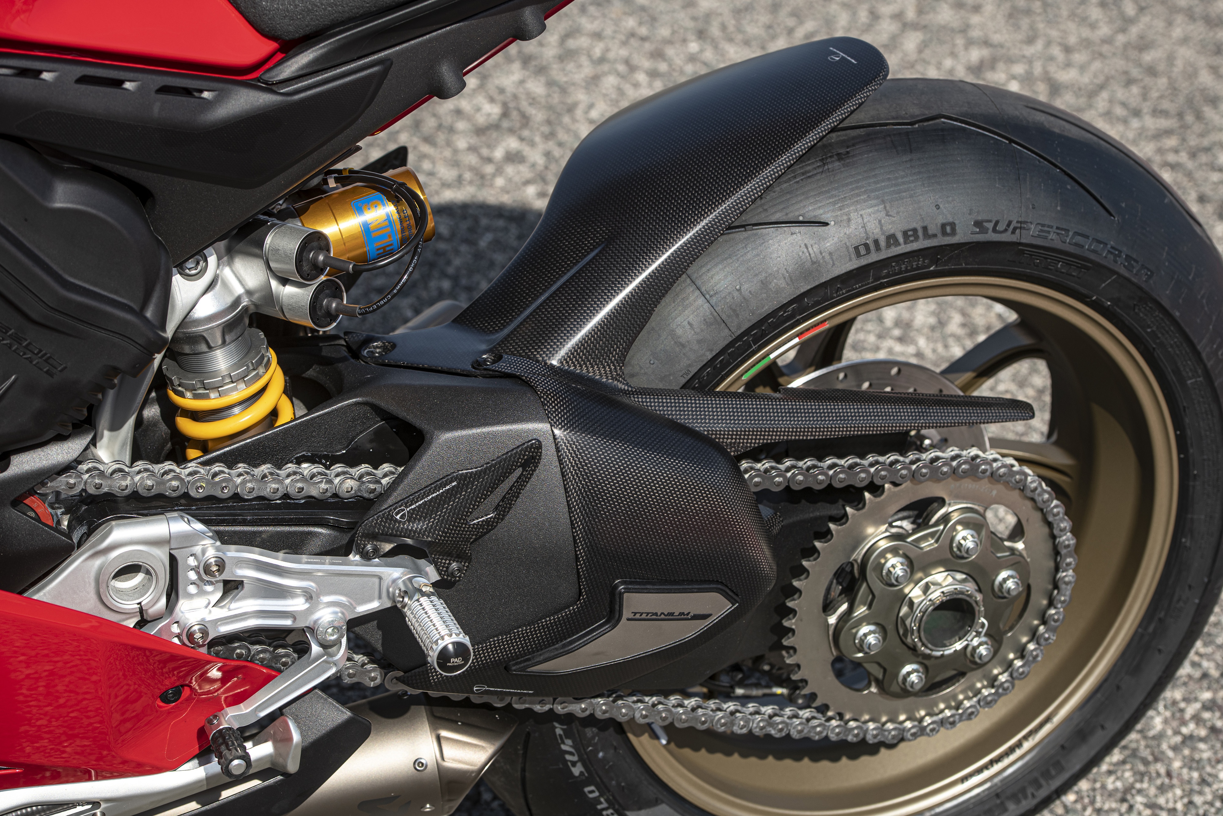 Ducati Panigale V4 S Performance ra mắt ảnh 7 Ducati Panigale V4 S Performance ra mat anh 7