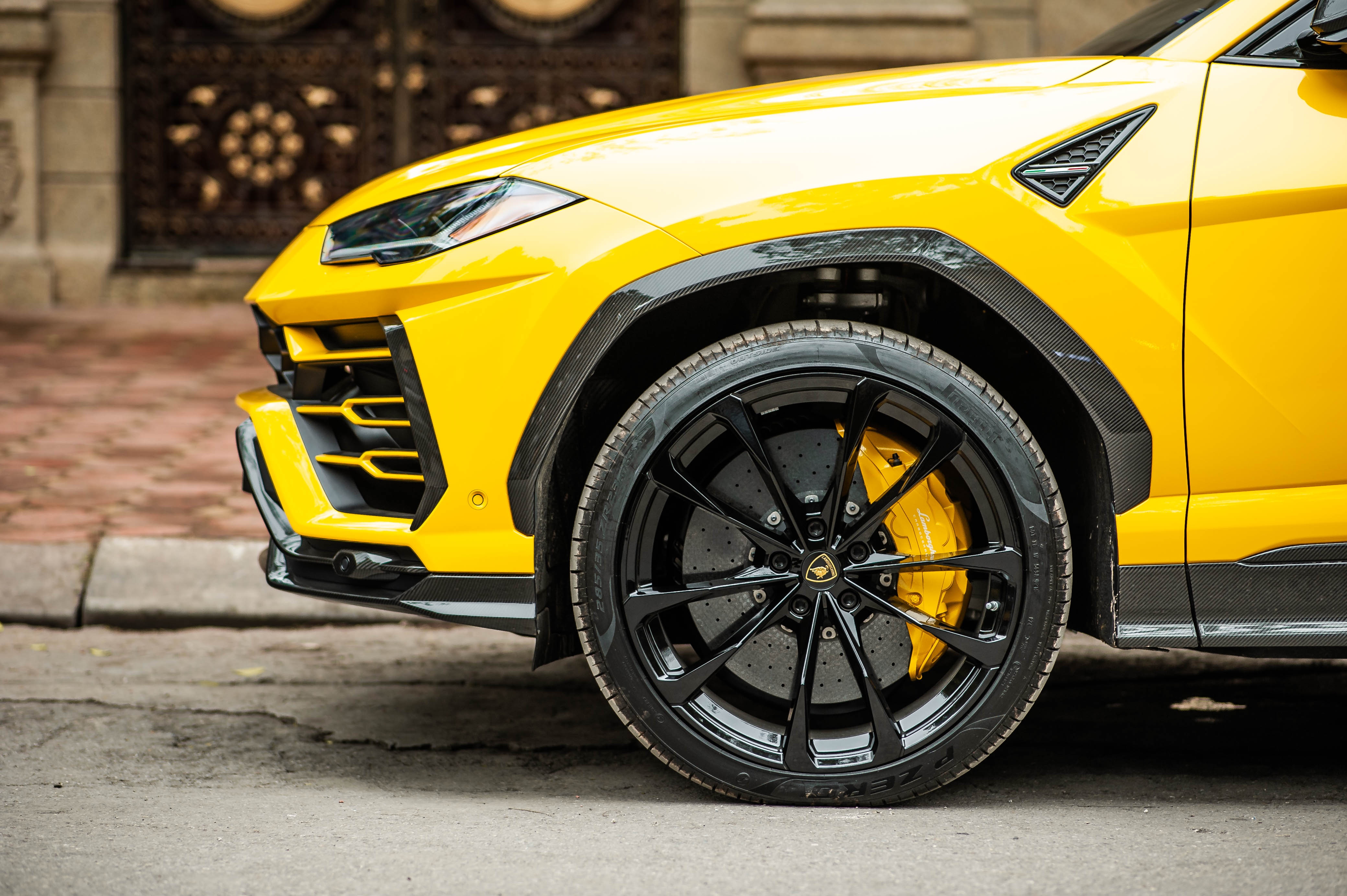 Lamborghini Urus Viet Nam anh 5