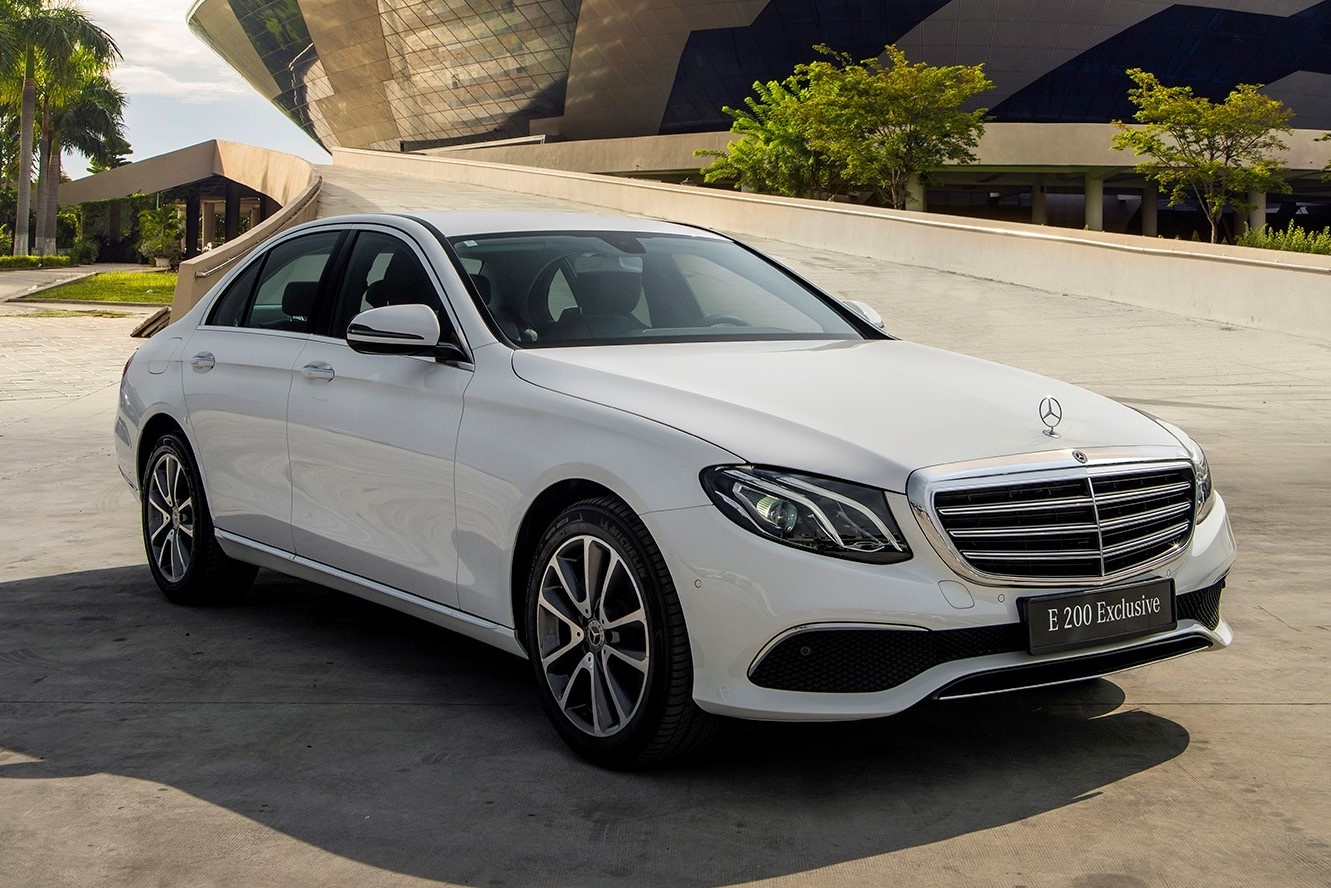 Mercedes-Benz E 200 Exclusive 2020 ra mat VN, gia 2,29 ty dong hinh anh