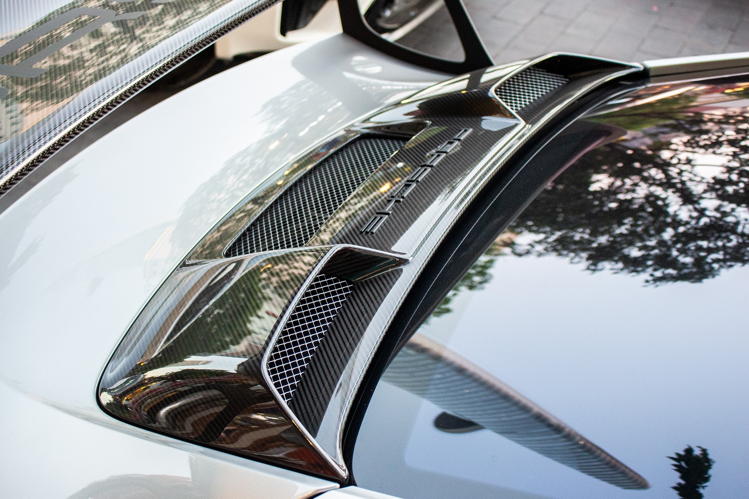 Porsche 911 GT2 RS voi goi nang cap tien ty tai Viet Nam anh 5