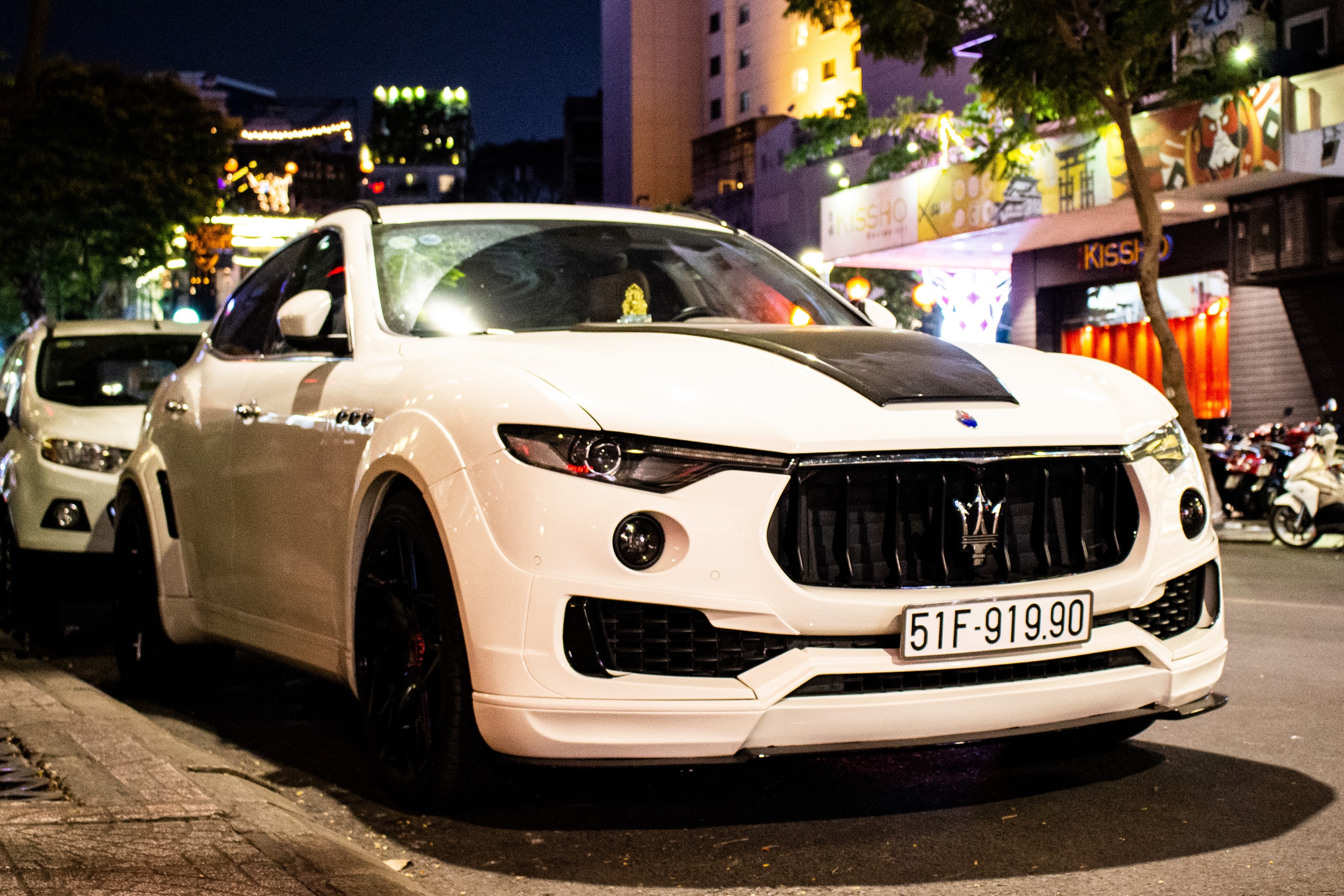 Maserati Levante do than rong Novitec doc nhat Viet Nam hinh anh