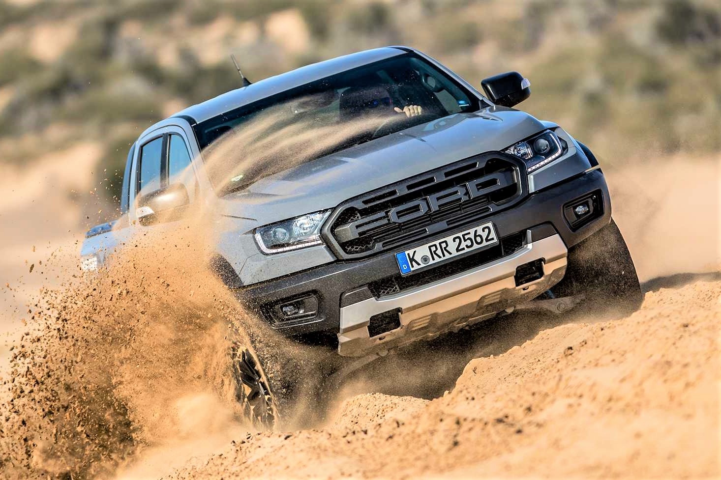 Ford Ranger Raptor V8 2021 co the manh den 709 ma luc hinh anh